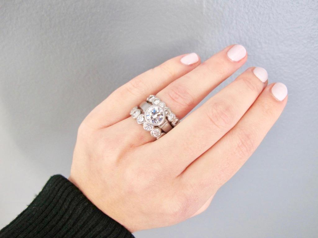 Contemporary Faye Kim Platinum Diamond Bezel Eternity Ring For Sale