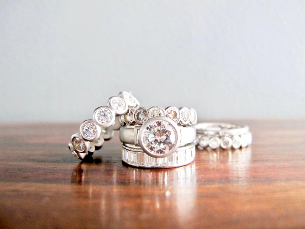 Faye Kim Platinum Diamond Bezel Eternity Ring In New Condition For Sale In Westport, CT