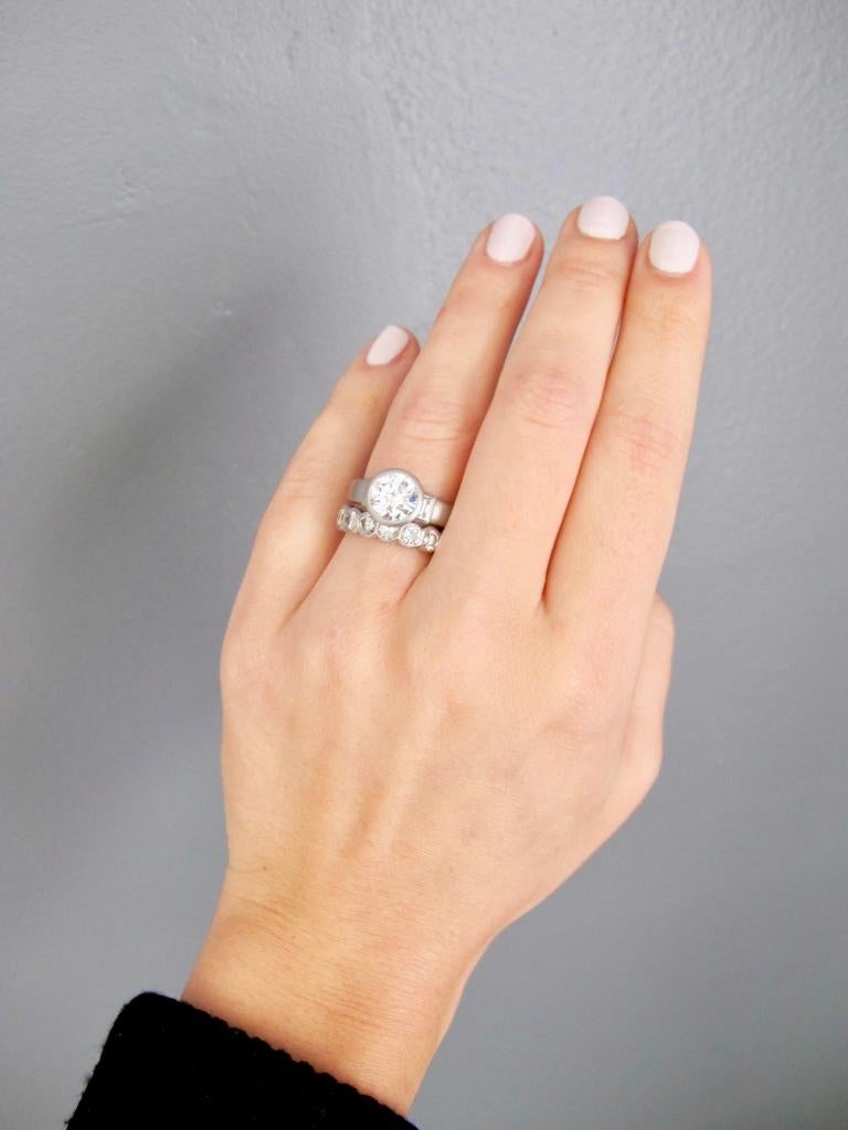 Contemporary Faye Kim Platinum Diamond Engagement Ring