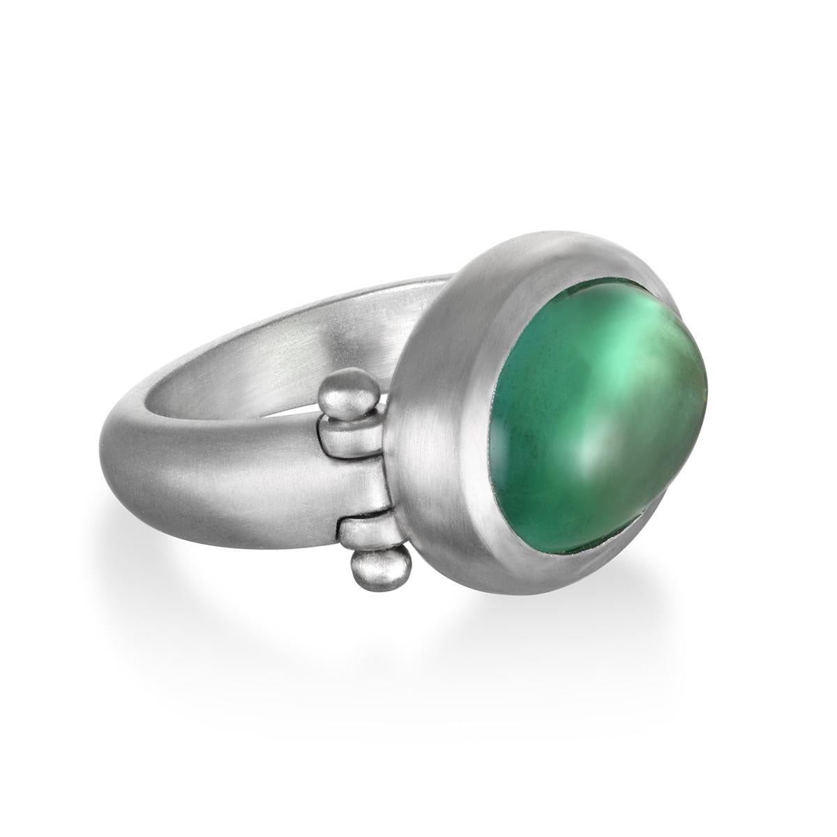 Faye Kim's Platinum Green Tourmaline Hinged Ring, with its oversized stone, unforgettable green hue and half-round shank, is beautifully bezel set and matte finished. The ring can be worn for any occasion.

Tourmaline 10 Carats
Bezel length x width
