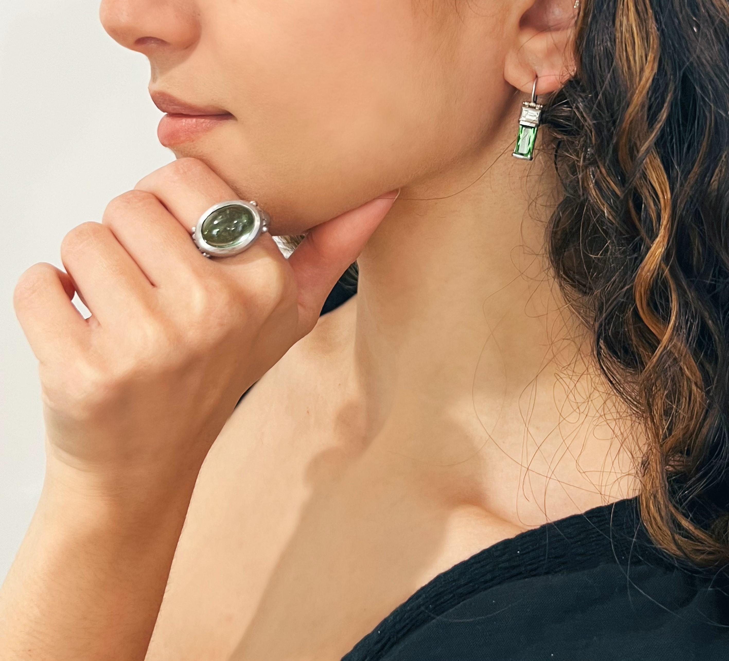 Contemporary Faye Kim Platinum Green Tourmaline Hinged Bezel Ring For Sale