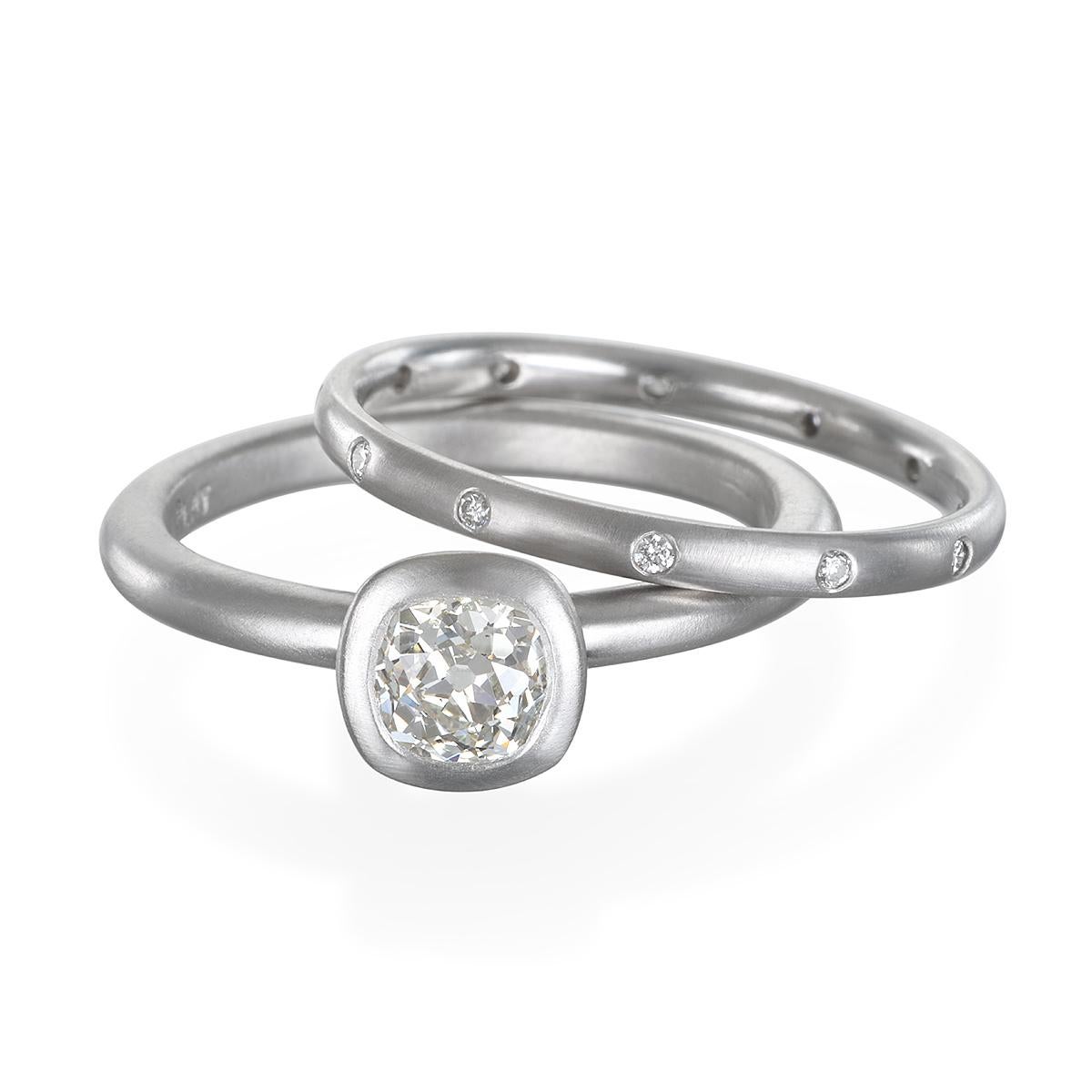 Solitär-Ring aus Platin mit Diamant im alteuropäischen Schliff von Kim (Zeitgenössisch) im Angebot