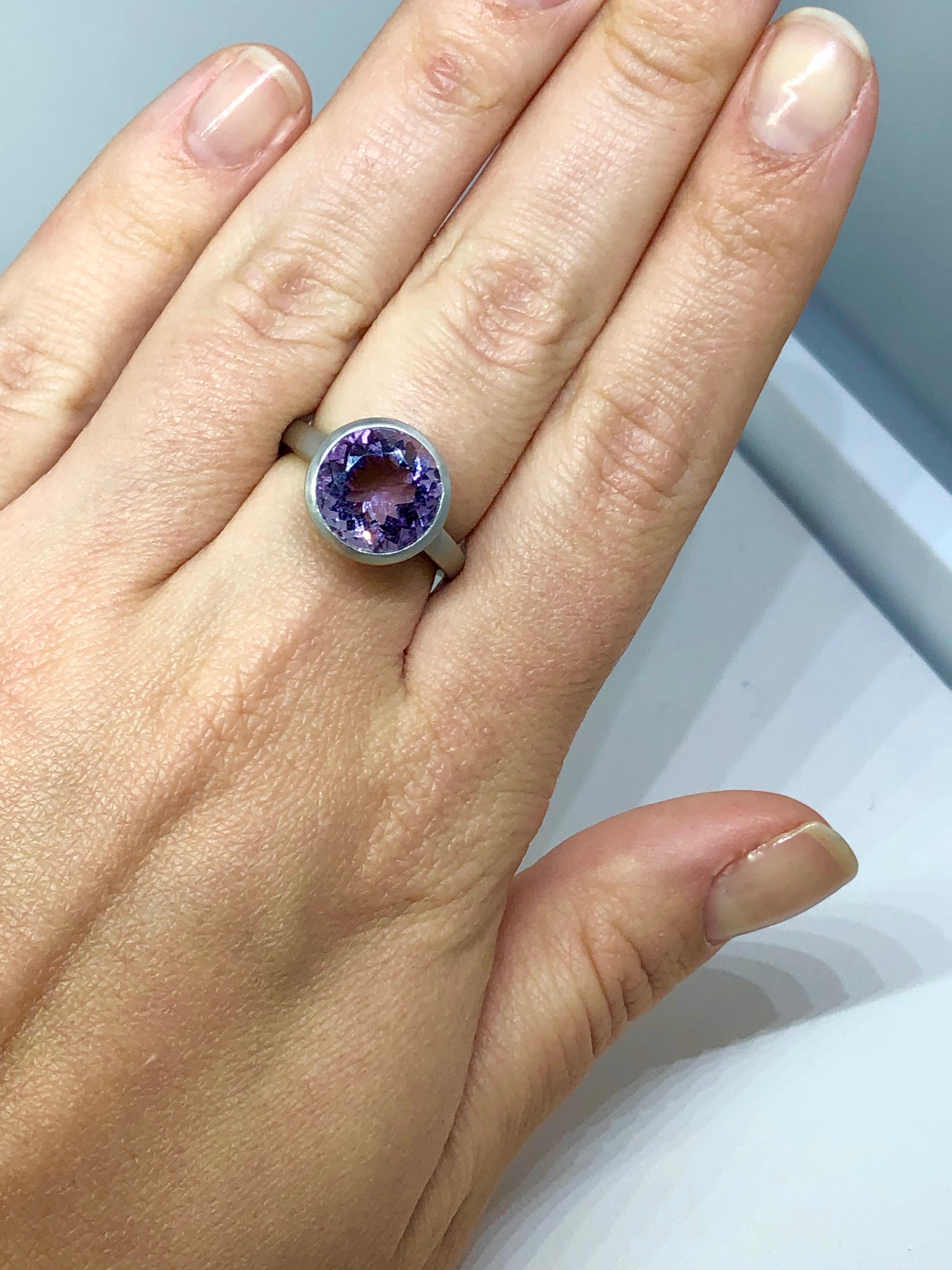 Faye Kim Platinum Purple Scapolite Cocktail Ring In New Condition In Westport, CT