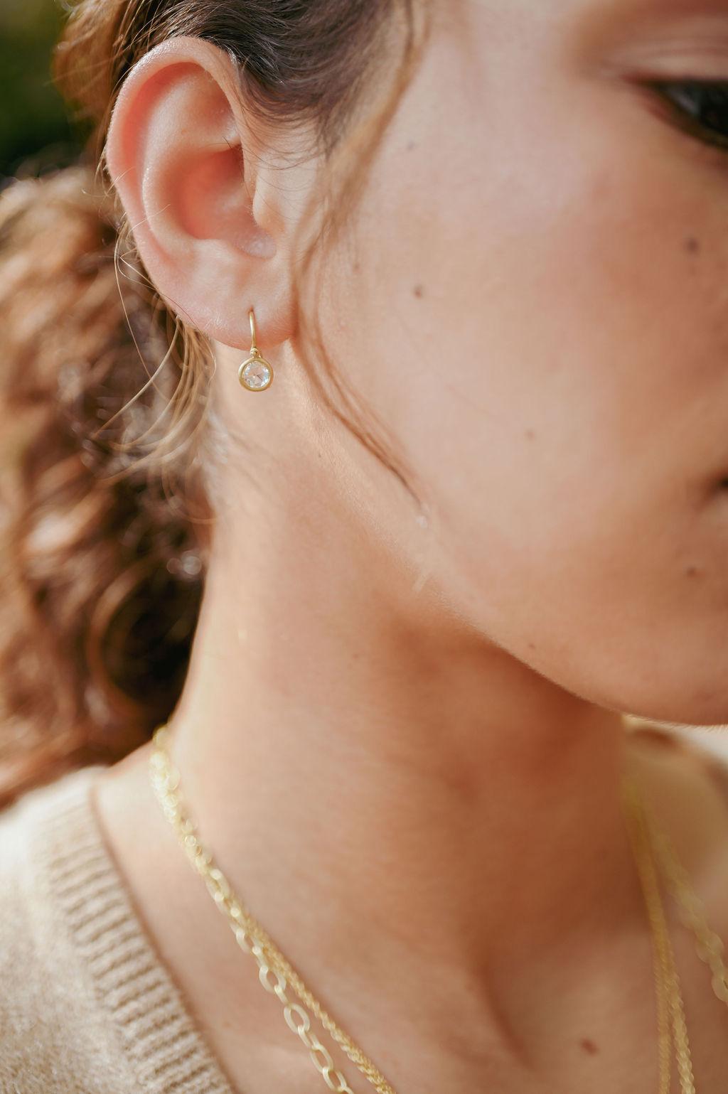 Contemporary Faye Kim Platinum Rose Cut Diamond Drop Earrings For Sale