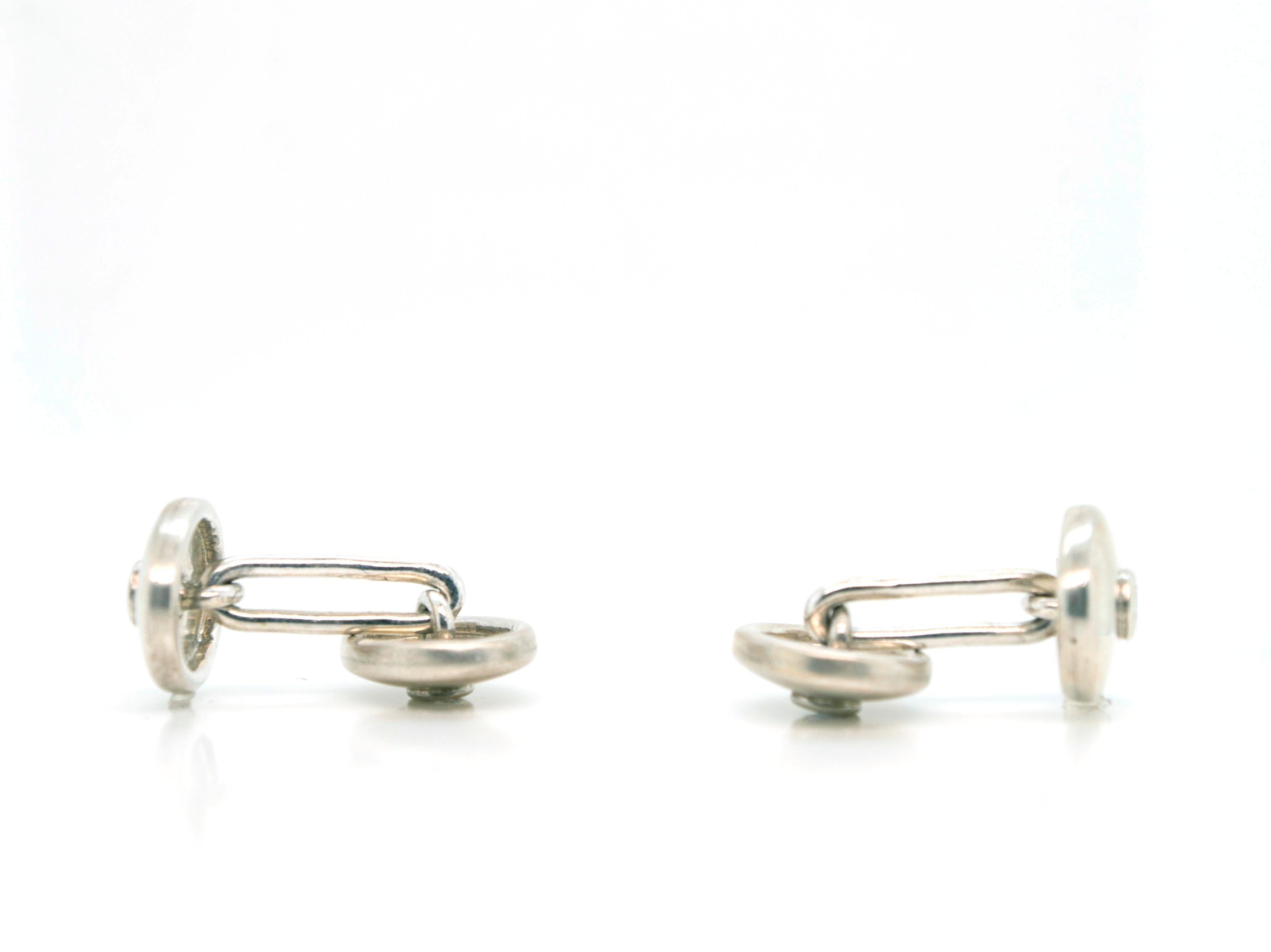Contemporain Faye Kim Boutons de manchette ovales en argent sterling et diamants en vente