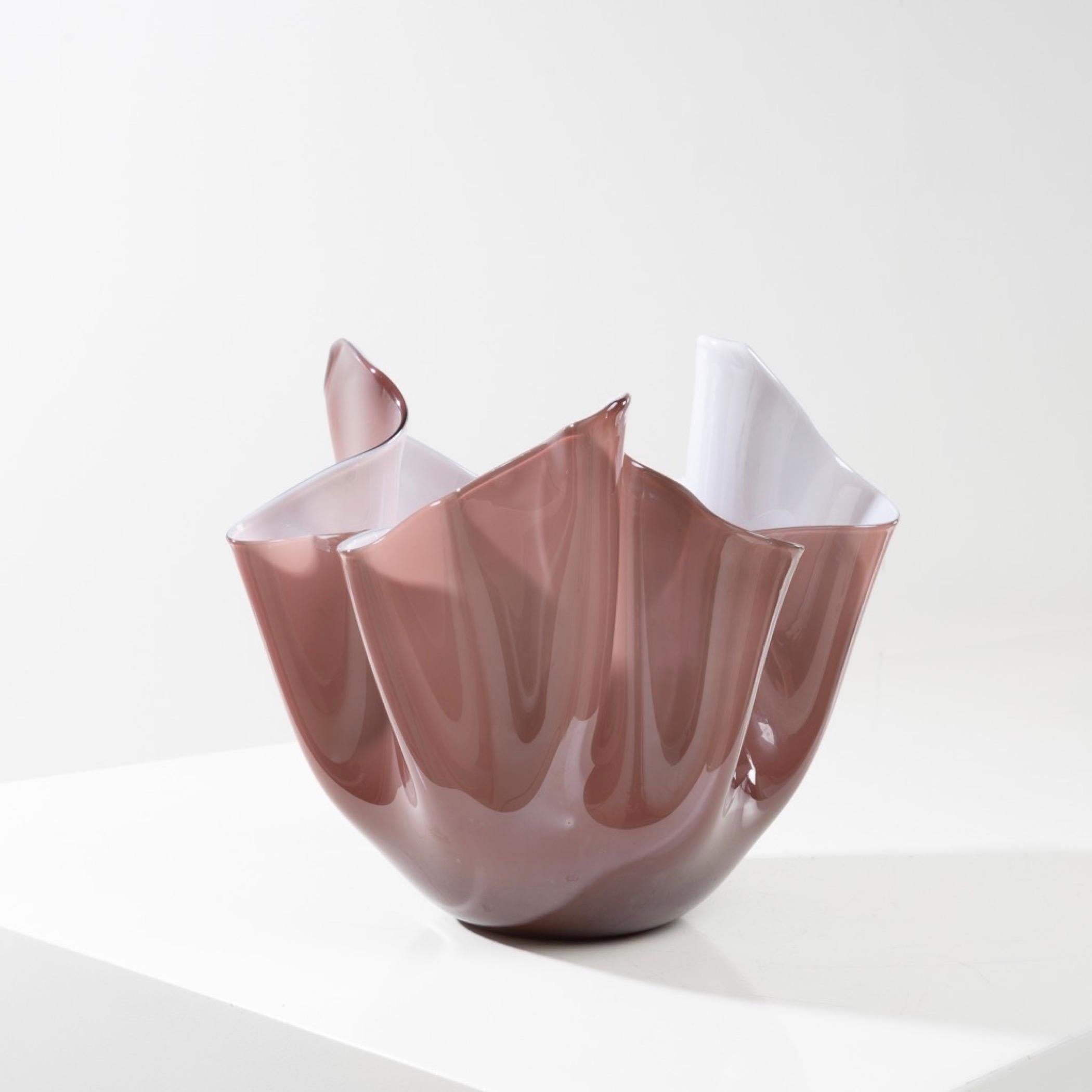 Fazzoletto by Fulvio Bianconi – Handkerchief vase – Venini Murano In Good Condition For Sale In Brussels, BE