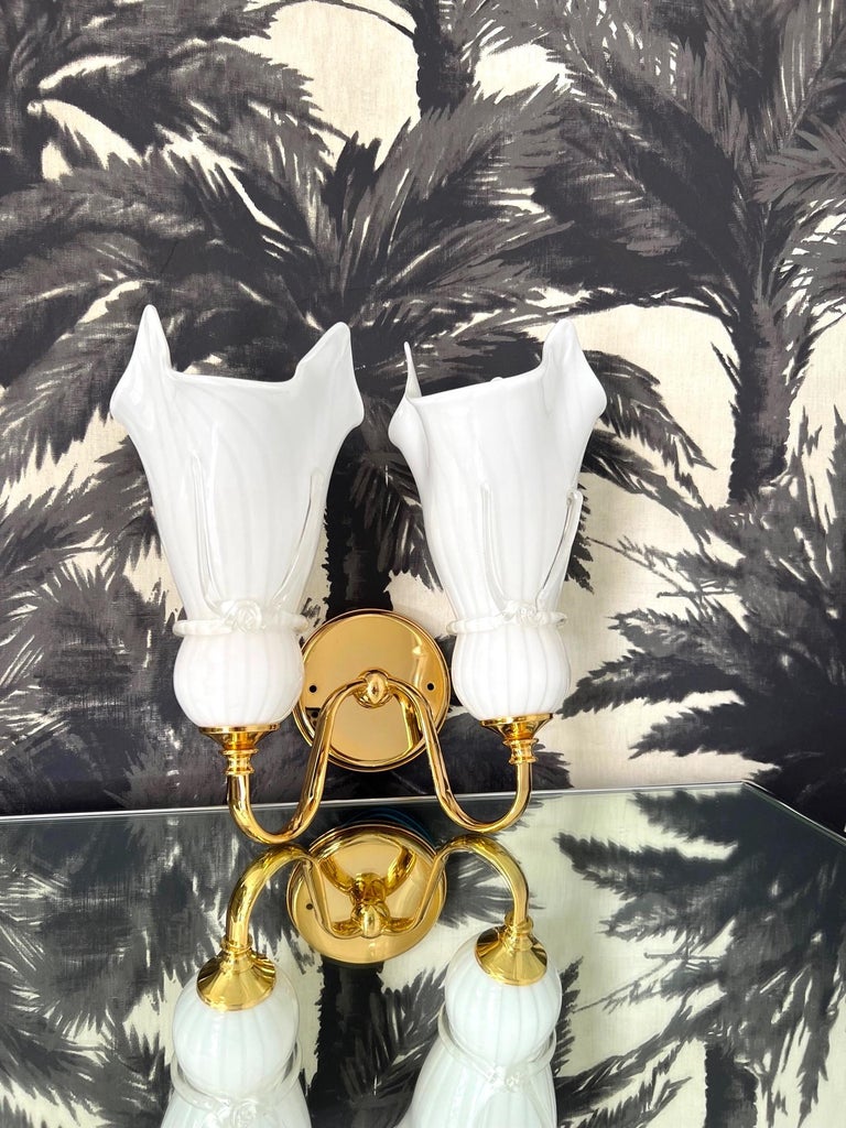 Fazzoletto Double Sconce in White Murano Glass with Gold Plated Frame, c. 1980 For Sale 5