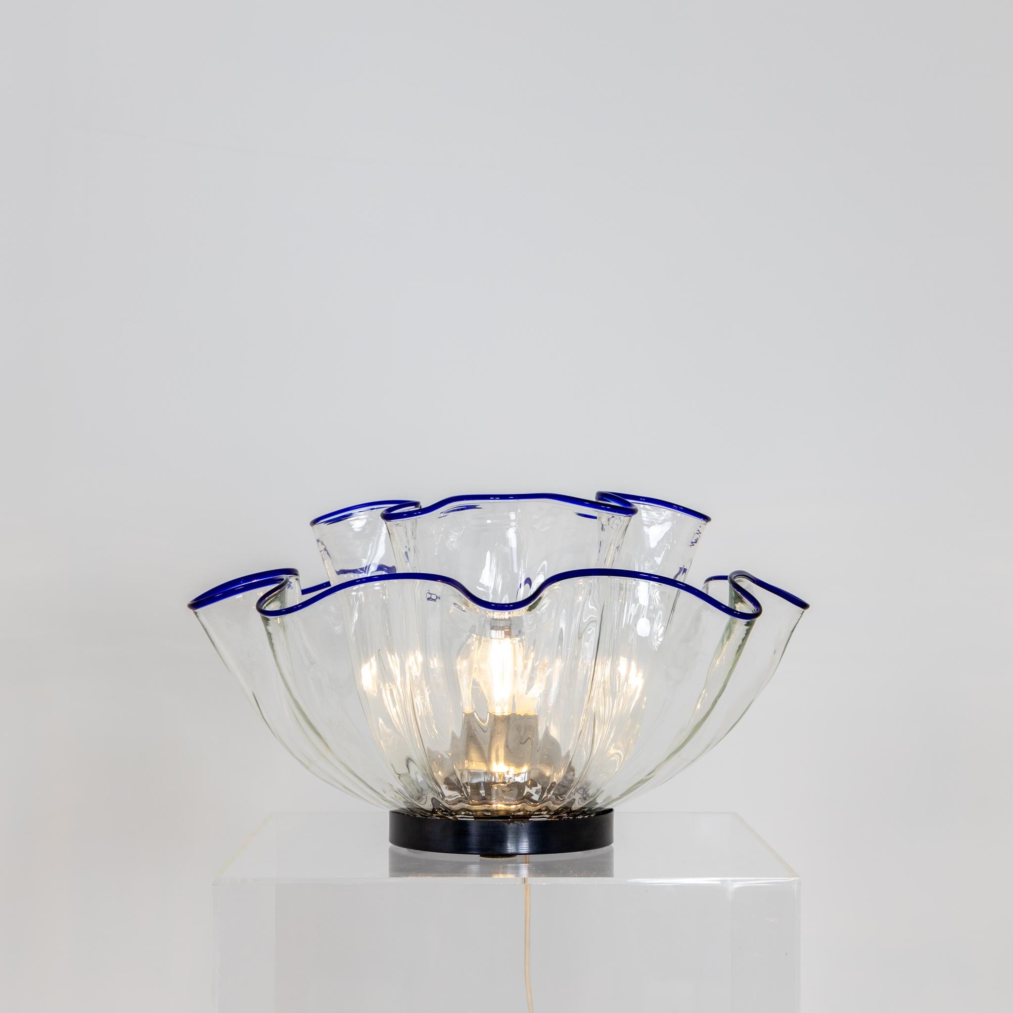 Italienische Glas-Tischlampe „Fazzoletto“ aus Kunstglas (Ende des 20. Jahrhunderts) im Angebot