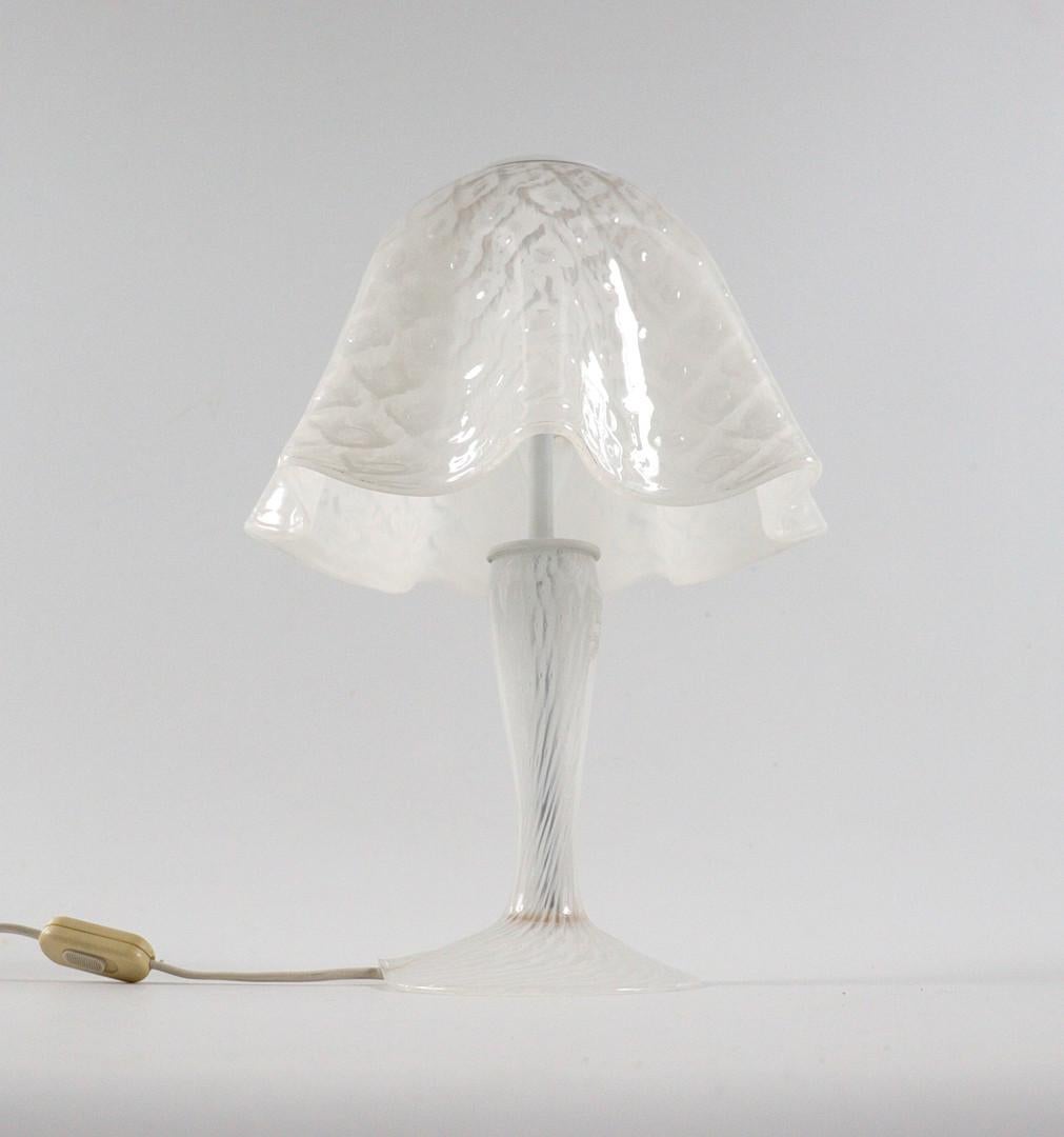 Mid-20th Century Fazzoletto Murano glass table lamp. Italy circa 1960's. For Sale