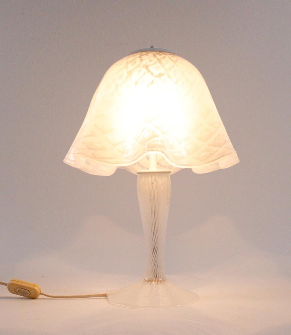 Fazzoletto Murano glass table lamp. Italy circa 1960's. For Sale 1