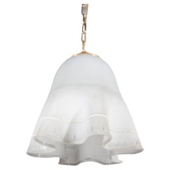 Araña de cristal opalino Fazzoletto diseñada por Barbini, Murano, años 70