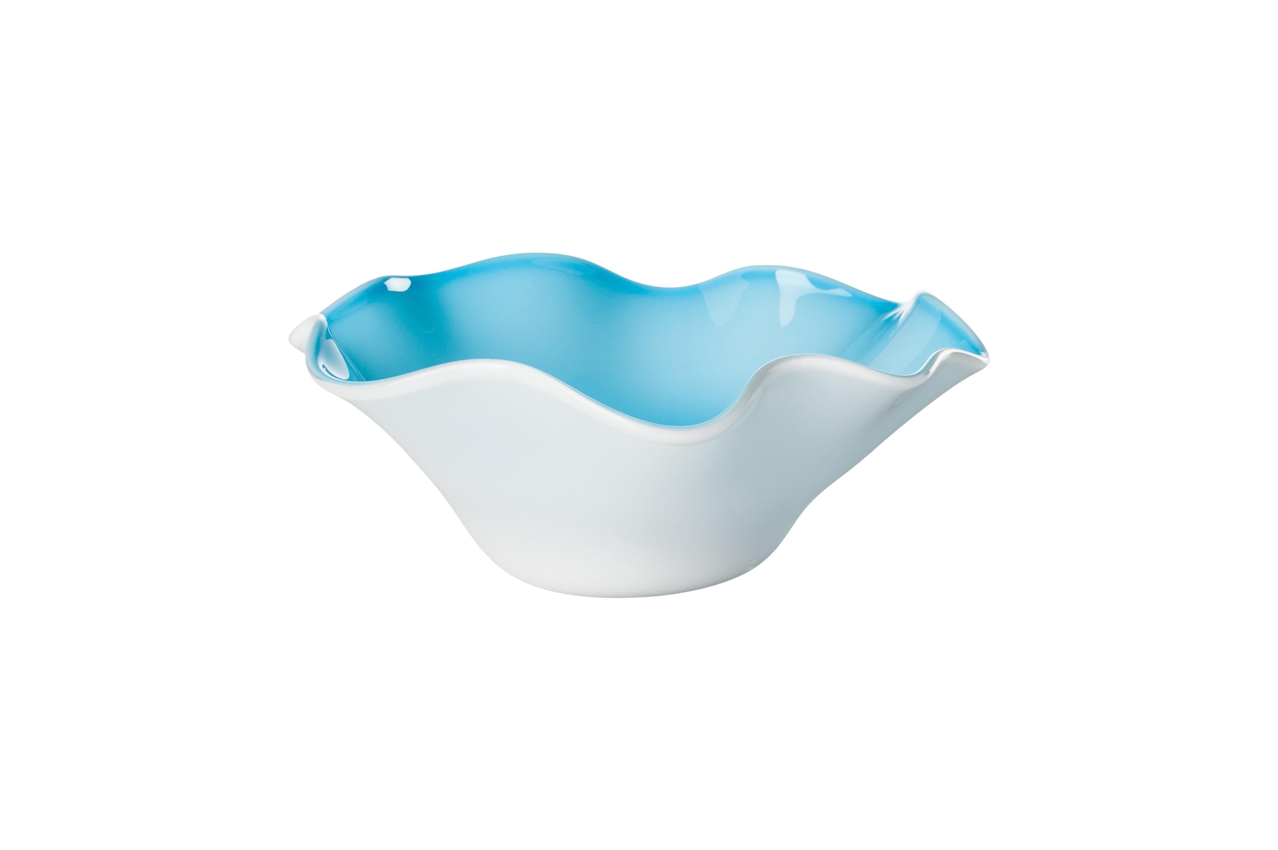 Venini glass bowl with pinched rim in milk-white and aquamarine. Perfect for indoor home decor as container, vide-poche or statement piece for any room. Also available in other colors on 1stdibs.

Dimensions: 18 cm diameter x 7.5 cm height.
