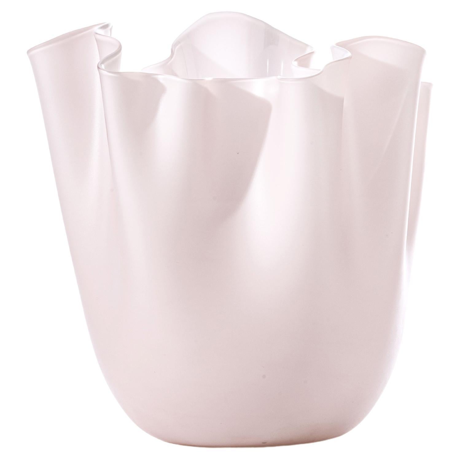 Fazzoletto Sabbiato Large Vase in Cipria Pink Glass