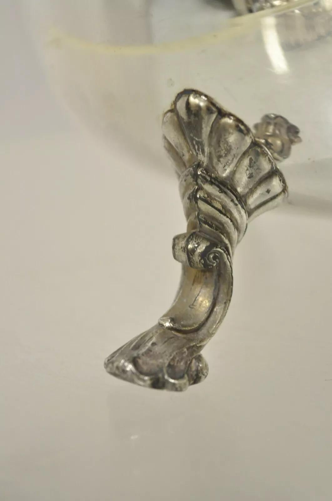 Sconosciuto FB Rogers Silver Co 1158 Ciotola con piatto coperto placcata in argento - una coppia in vendita