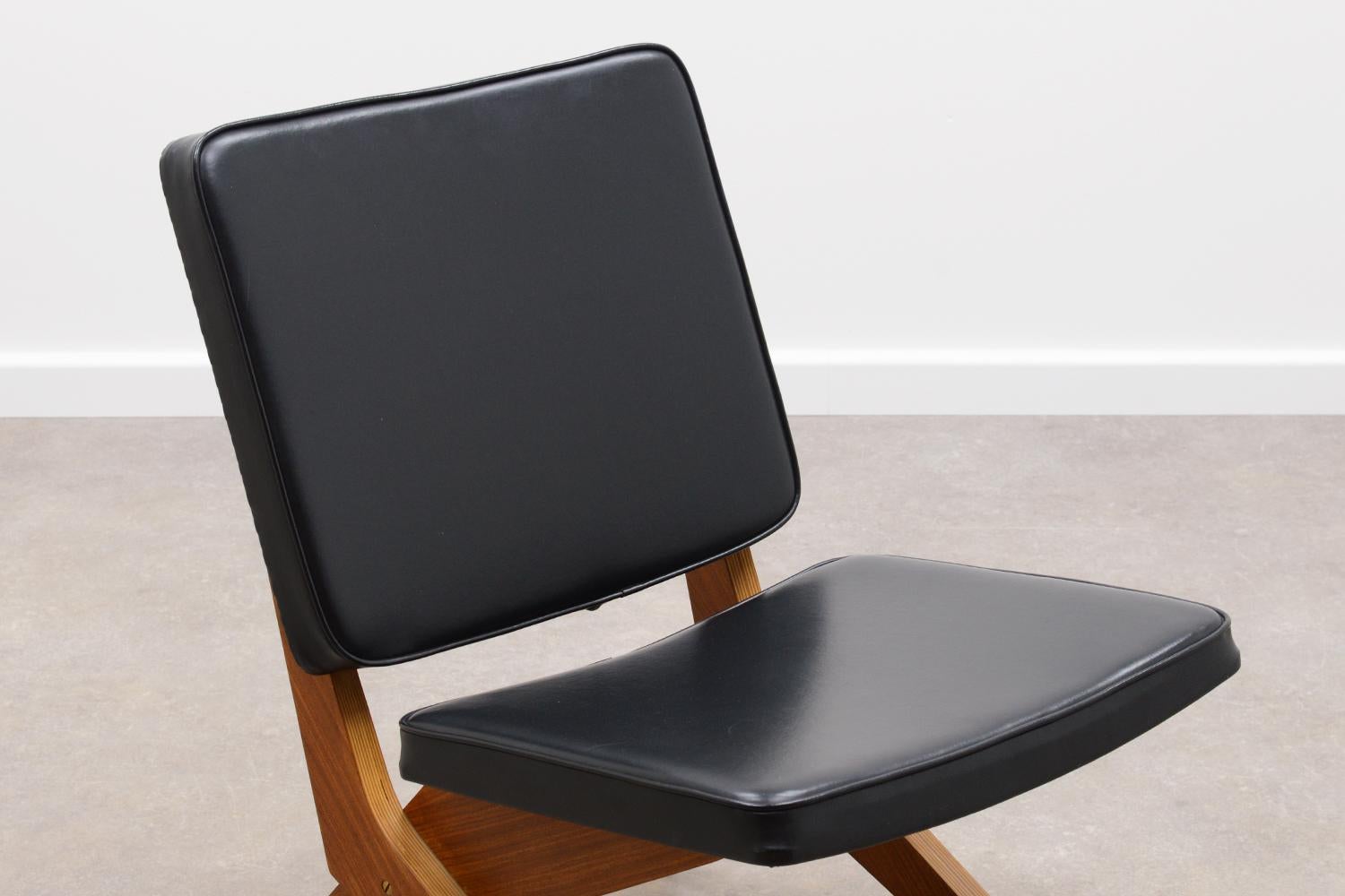 Dutch FB18 “sciccor” Chair by Jan van Grunsven for Pastoe, 50s
