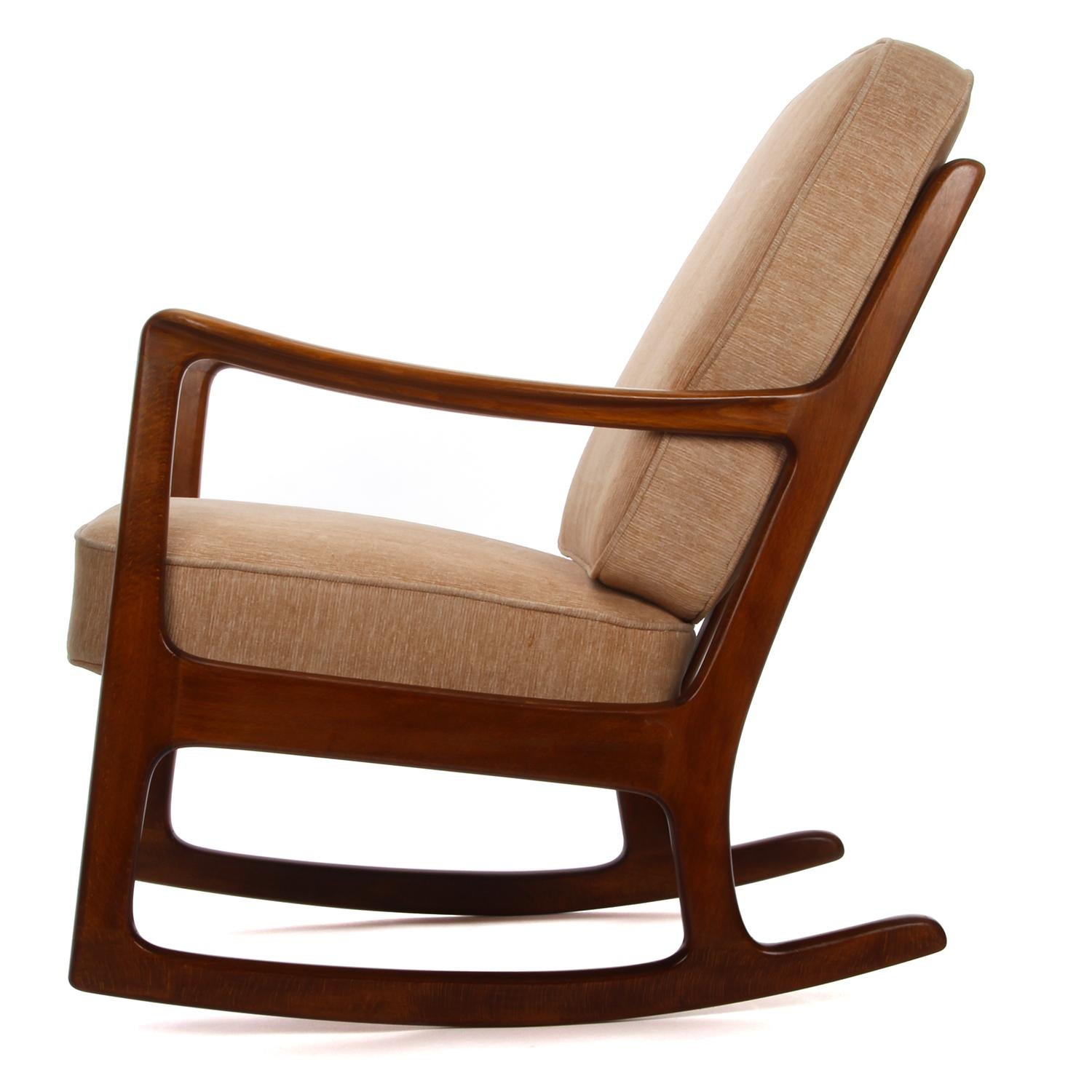 Mid-Century Modern FD 108 Rocking Chair by Ole Wanscher for France & Daverkosen in 1951