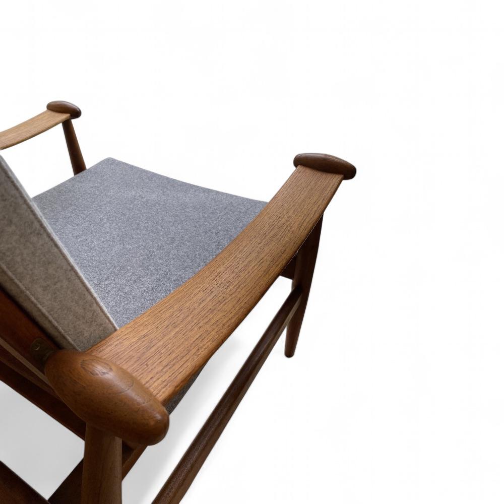 20th Century FD 133 lounge chair by Finn Juhl for France & Daverkosen For Sale