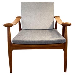 FD 133 lounge chair by Finn Juhl for France & Daverkosen