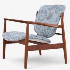 FD 136 - 'France Chair' easy chair in teak by Finn Juhl