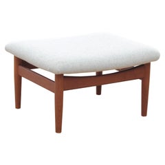FD 137 Tabouret de la série Japon de Finn Juhl pour France & Søn