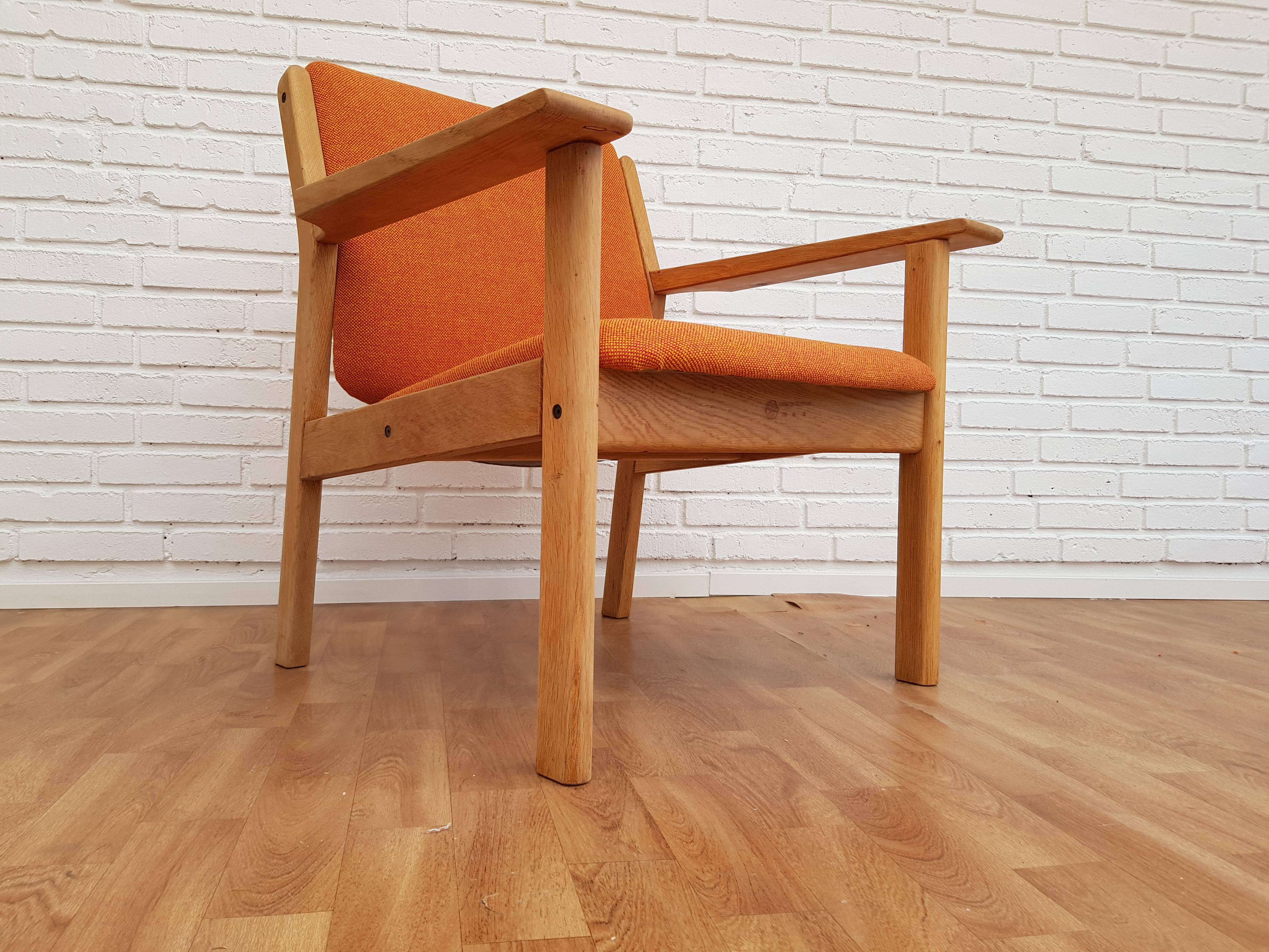 Danish Design, FDB Møbler Armchair, Kvadrat Wool by Nana Ditzel, Restored For Sale 5