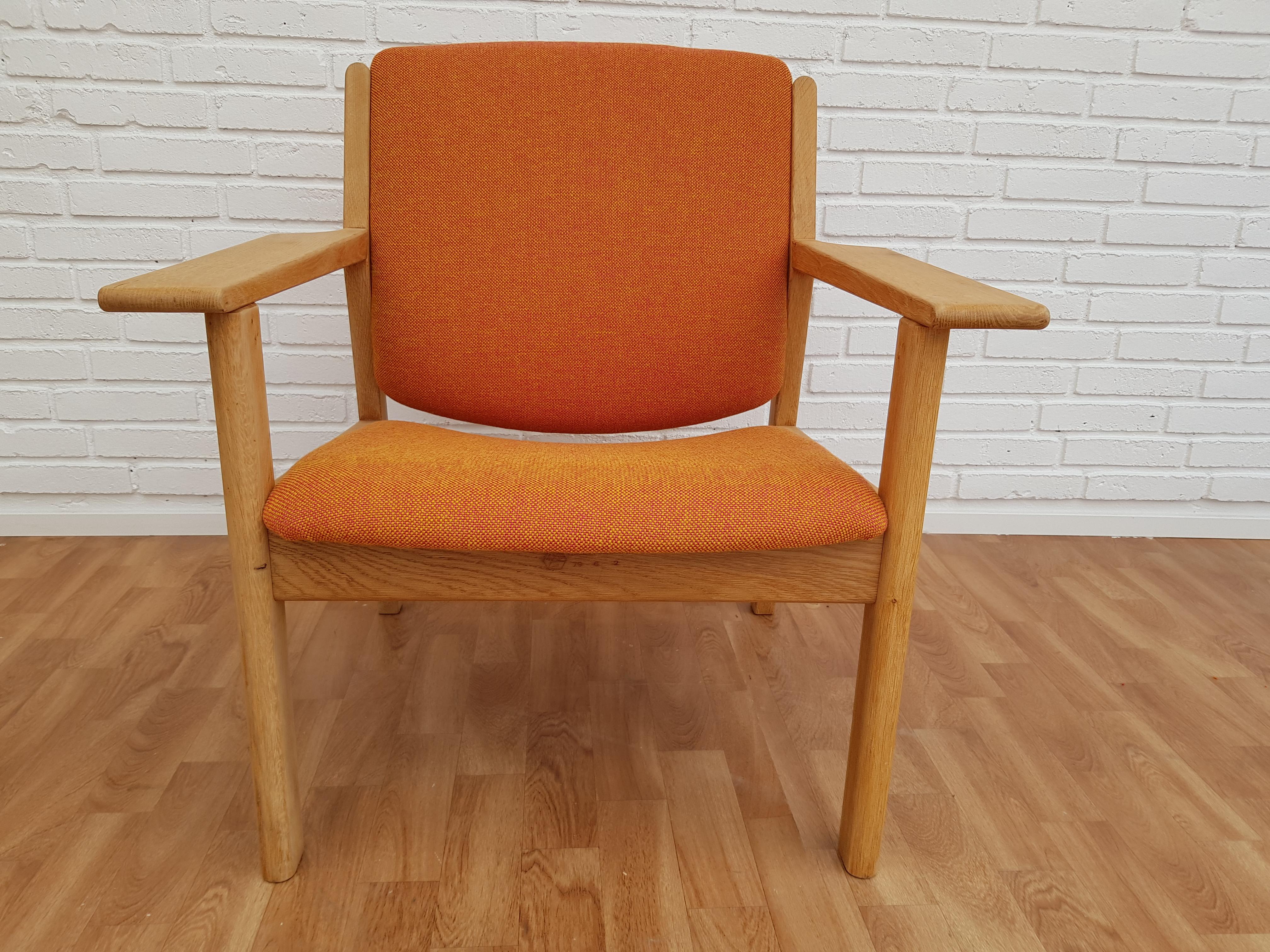 Danish Design, FDB Møbler Armchair, Kvadrat Wool by Nana Ditzel, Restored For Sale 3