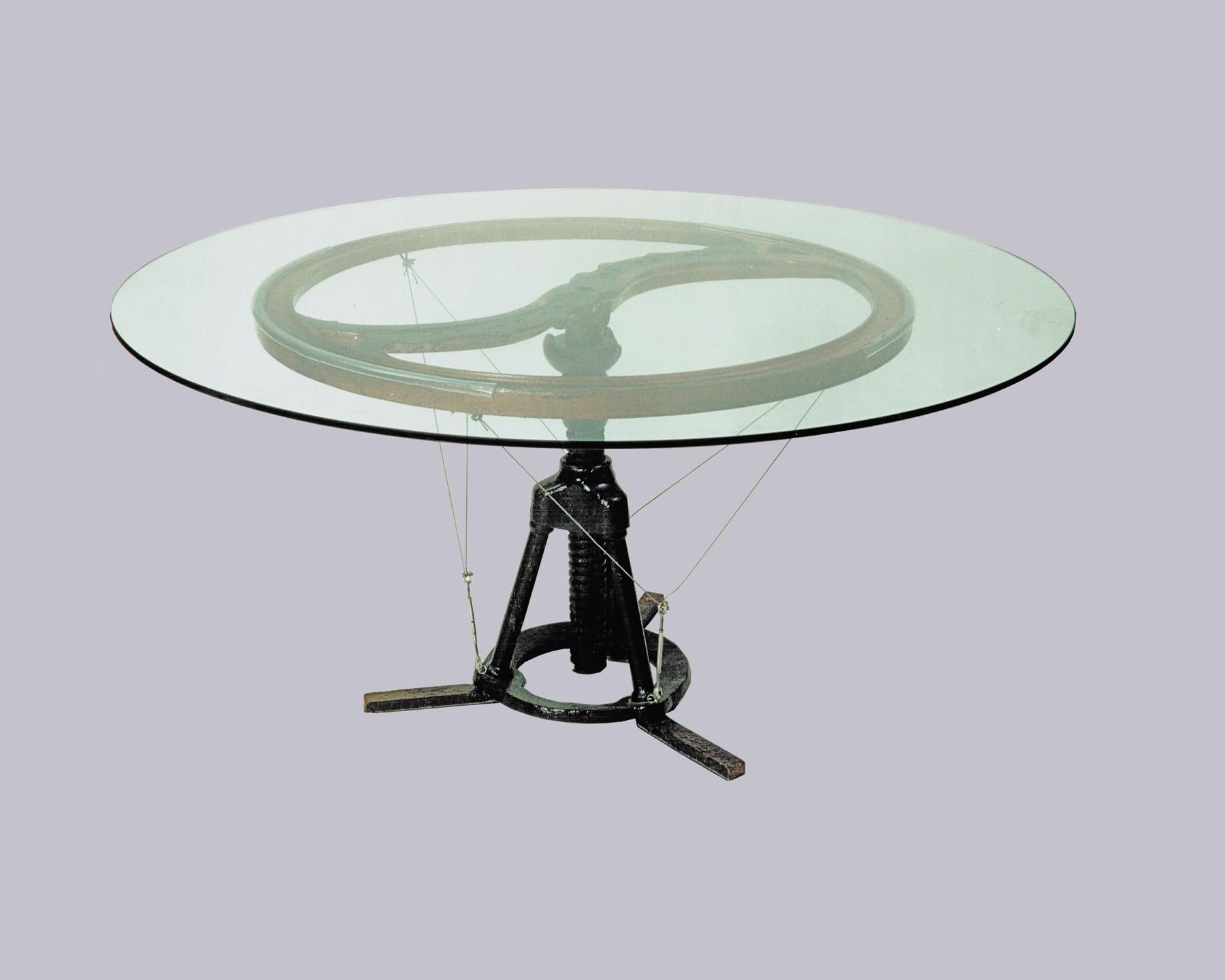Moderner moderner „Fe-Tisch“-Esstisch-Glastischtisch von Deconstructon Designer Helmut Palla 1986  (Handgefertigt) im Angebot