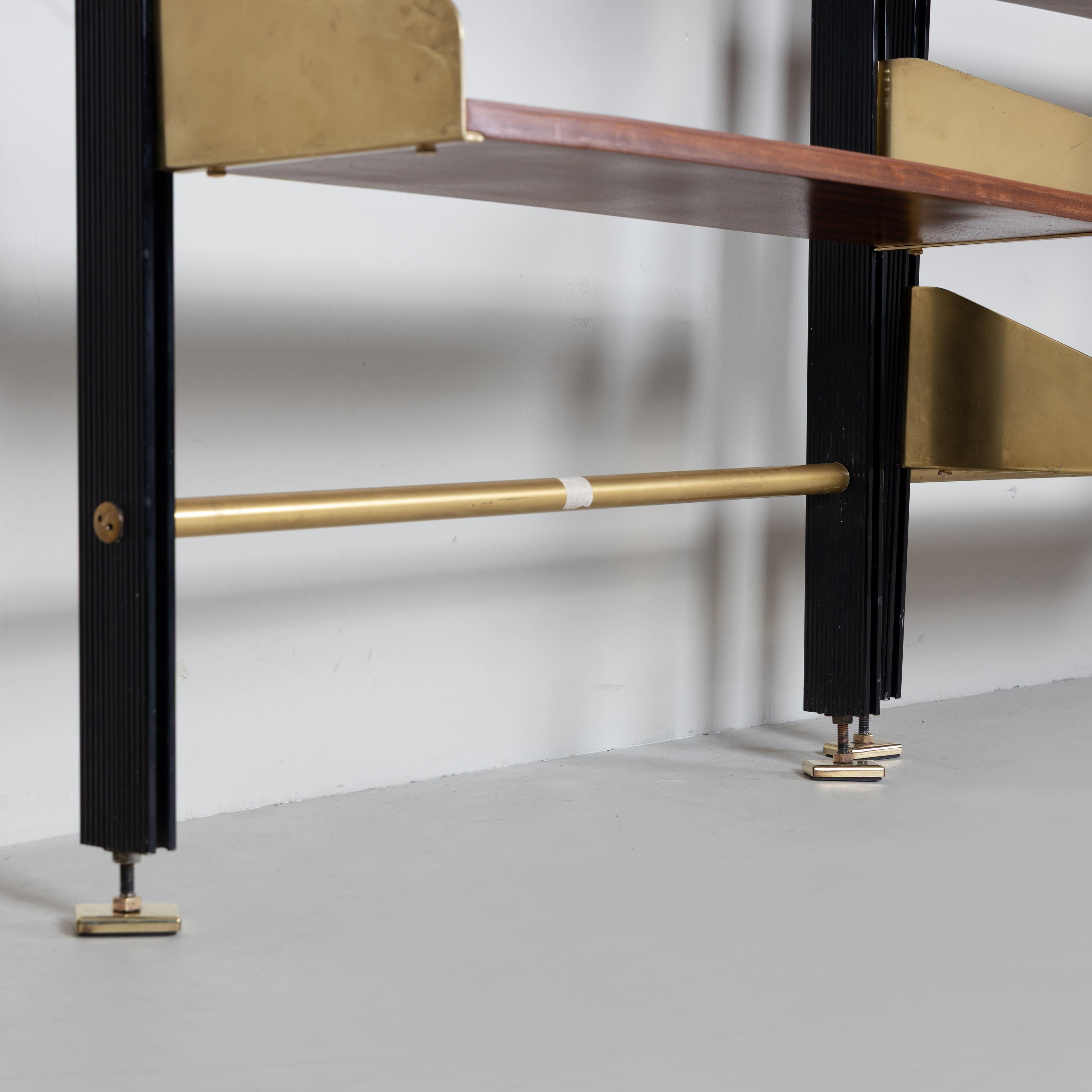 Metà XX secolo Librerie modello Feal 1960, set di 3 pezzi in vendita