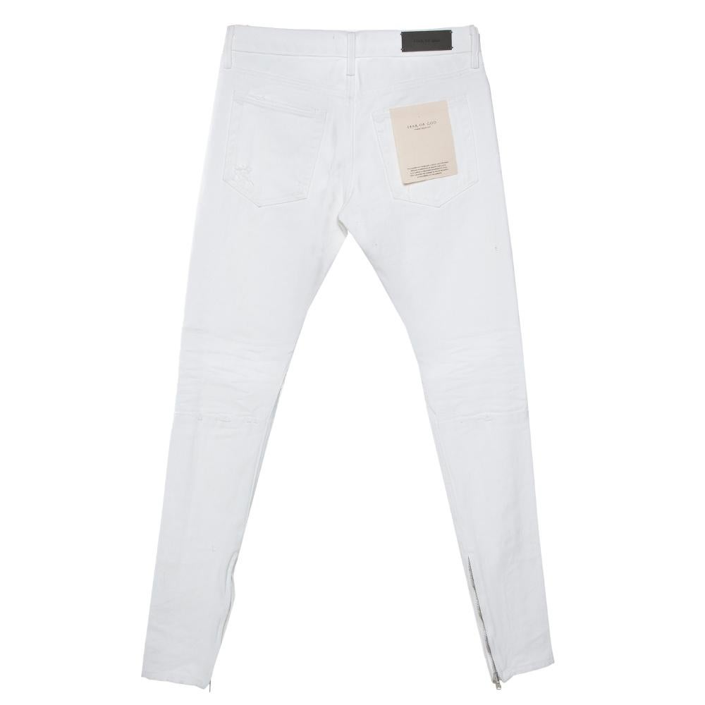 Founded in 2013, Fear of God is a name beloved in the streetwear scene. The brand manages to release designs that are current but with an off-beat tinge. This pair of jeans is made from white distressed denim in a fitting cut and detailed with