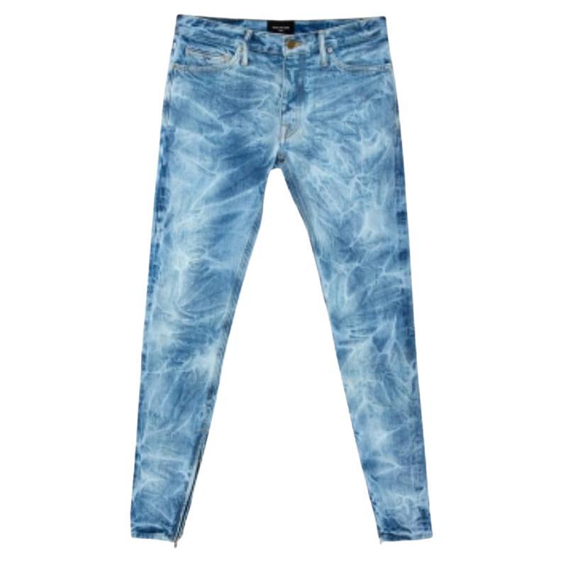Fear of God Indigo Acid Washed Denim Slim Fit Selvedge Jeans M en vente