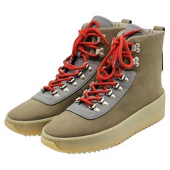 Fear of God Baskets de randonnée en cuir nubuck 'Stone'