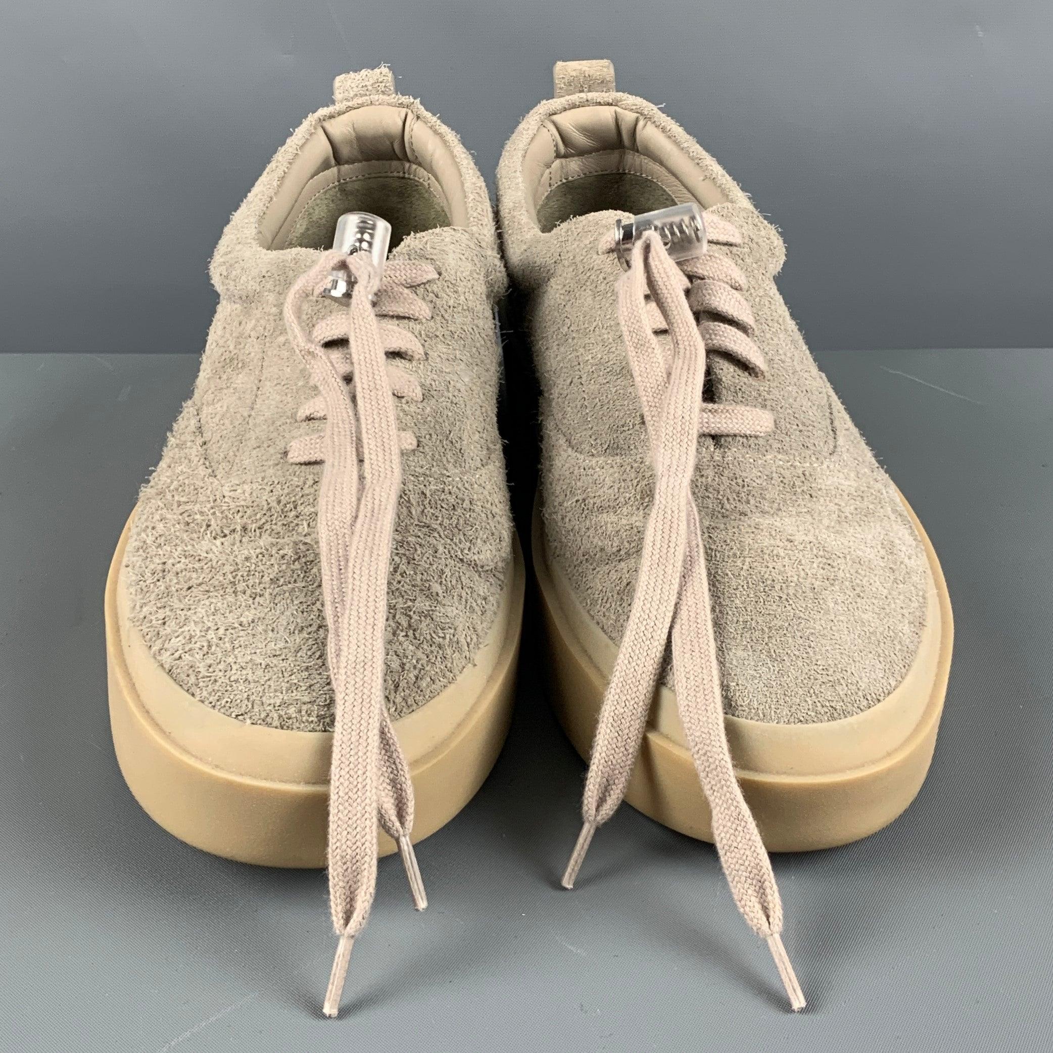 FEAR OF GOD Size 11 Grey Textured Suede Lace Up Sneakers In Good Condition For Sale In San Francisco, CA