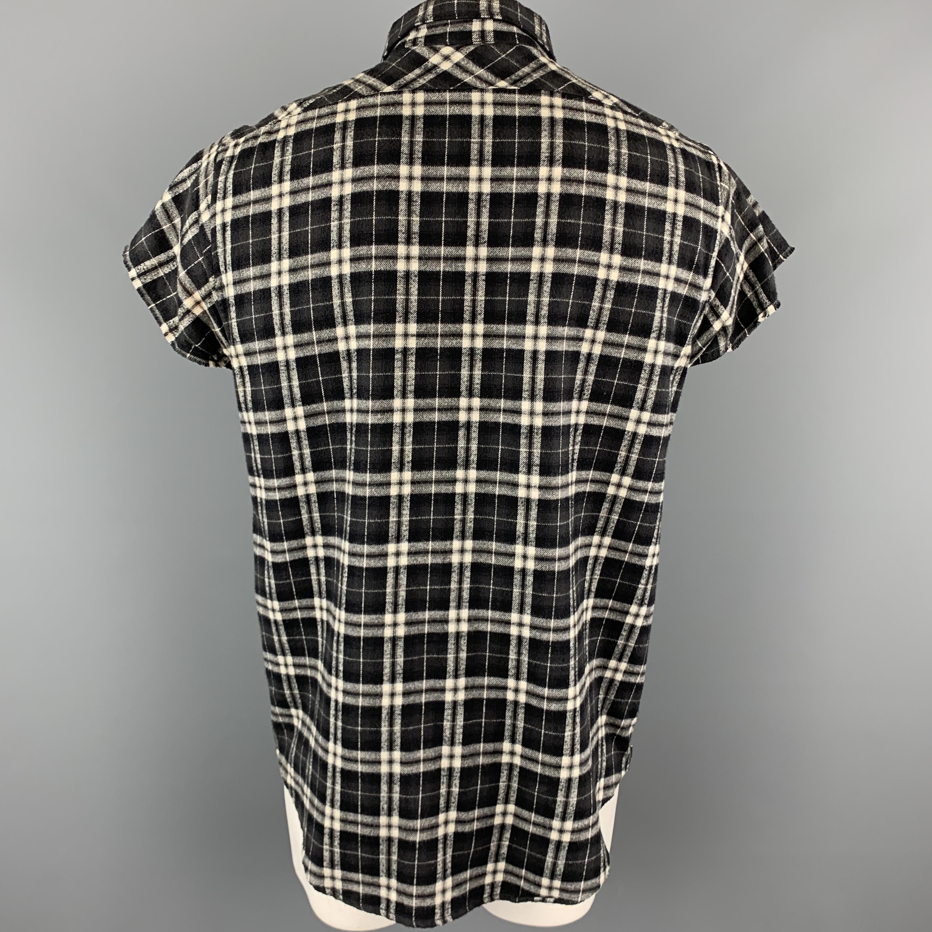FEAR OF GOD Size L Black & White Plaid Cotton Short Sleeve Flannel Shirt In Excellent Condition In San Francisco, CA