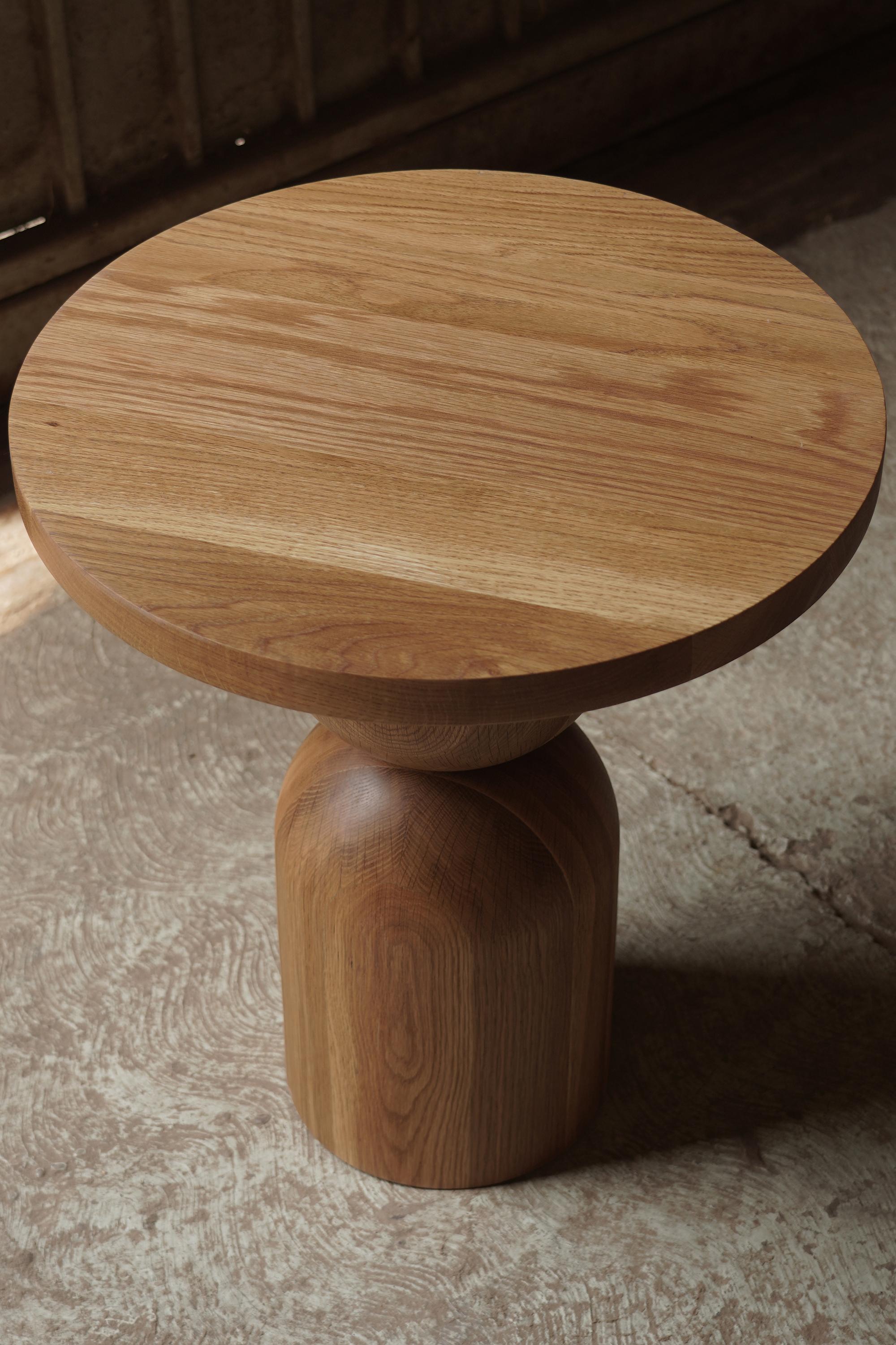 Legno massiccio Festeggia con stile, Tavoli da sala da pranzo Socle, Eleganza Artigianale No33 in vendita