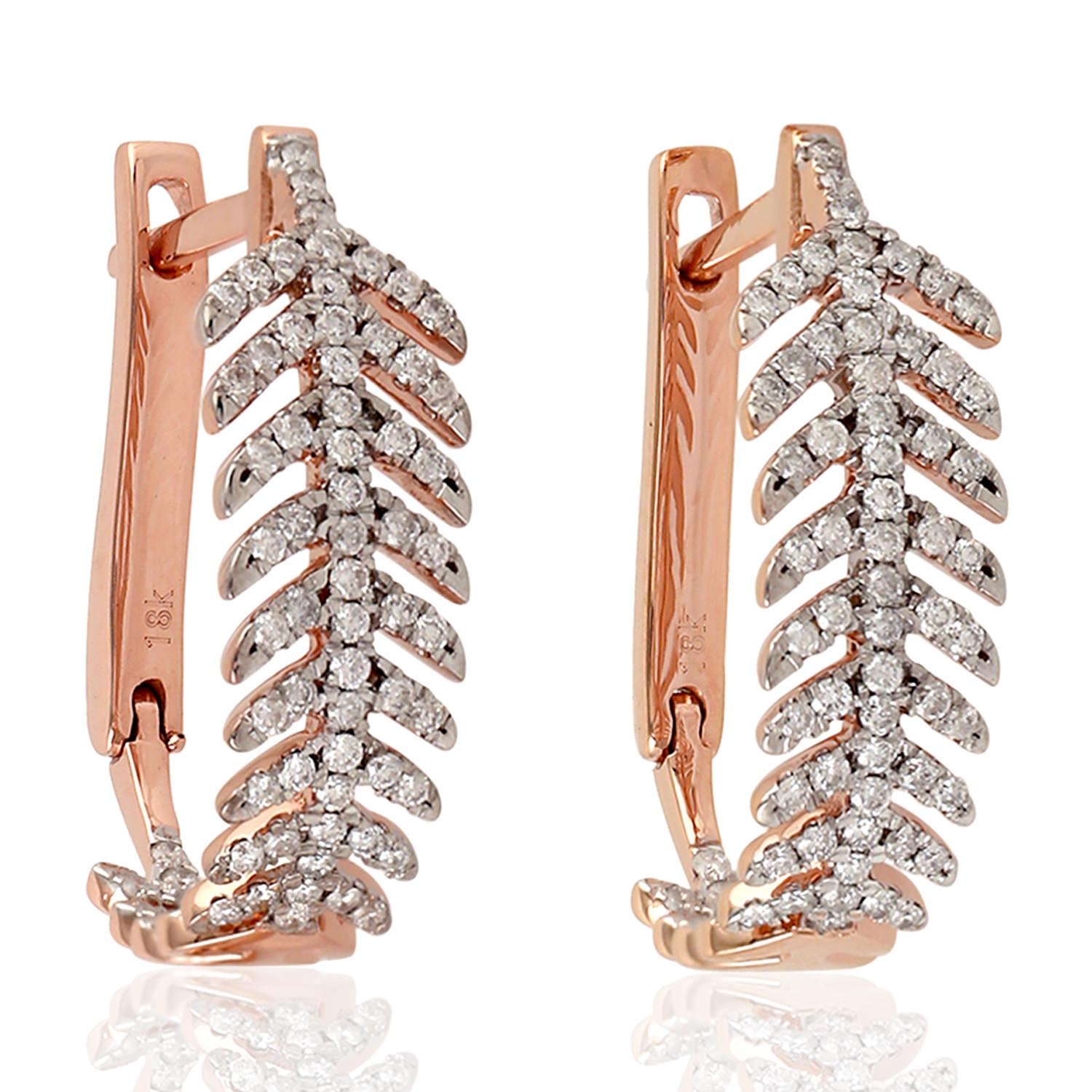 Contemporary Feather Diamond 18 Karat Gold Hoop Earrings For Sale