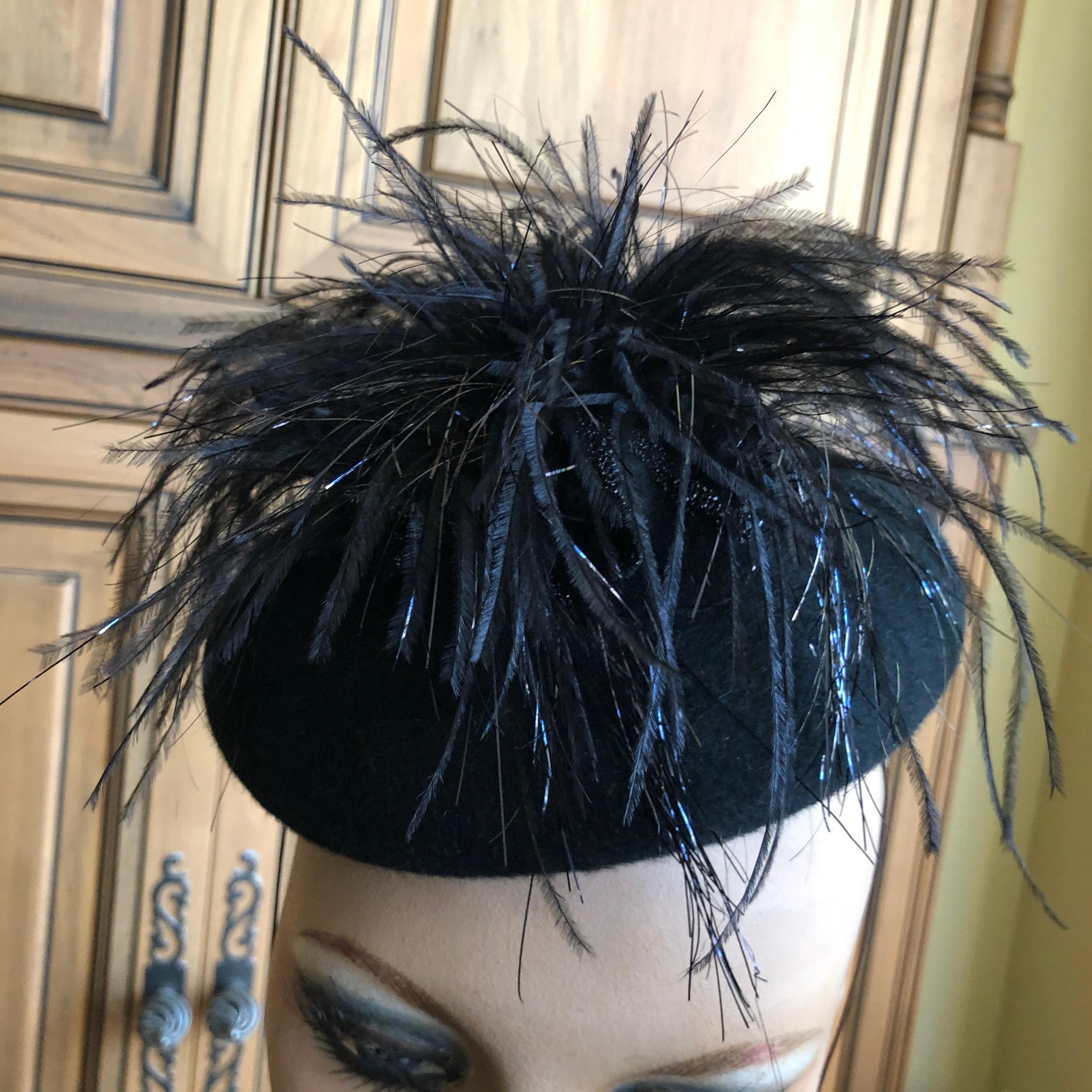 Feather Trim Fascinator Neiman Marcus by Rachel Trevor Morgan London In Excellent Condition For Sale In Cloverdale, CA