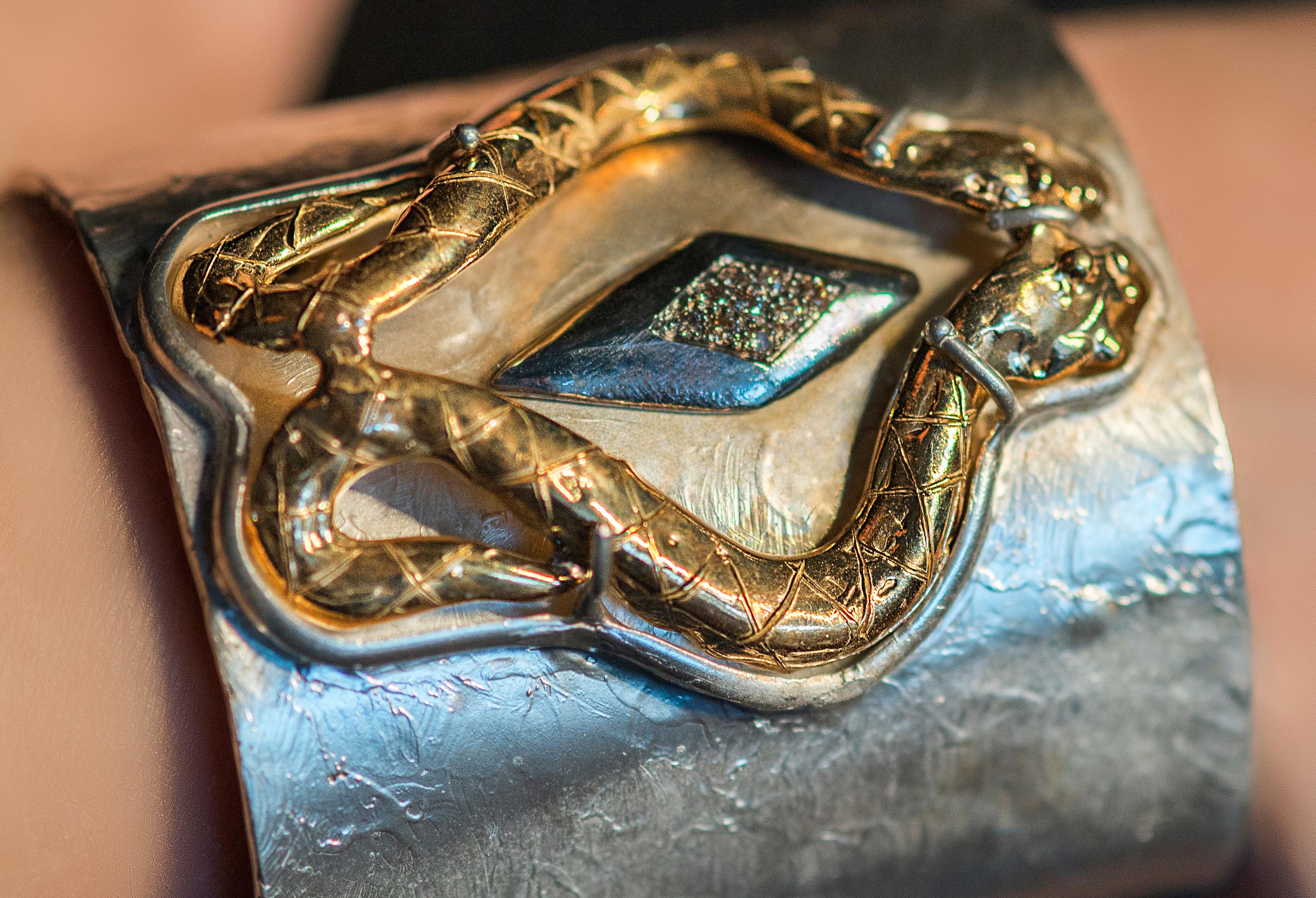 Sensual Snake 0.20 Karat Diamond 24 Karat Gold-Plated Silver Sterling Cuff In New Condition For Sale In Rome, IT