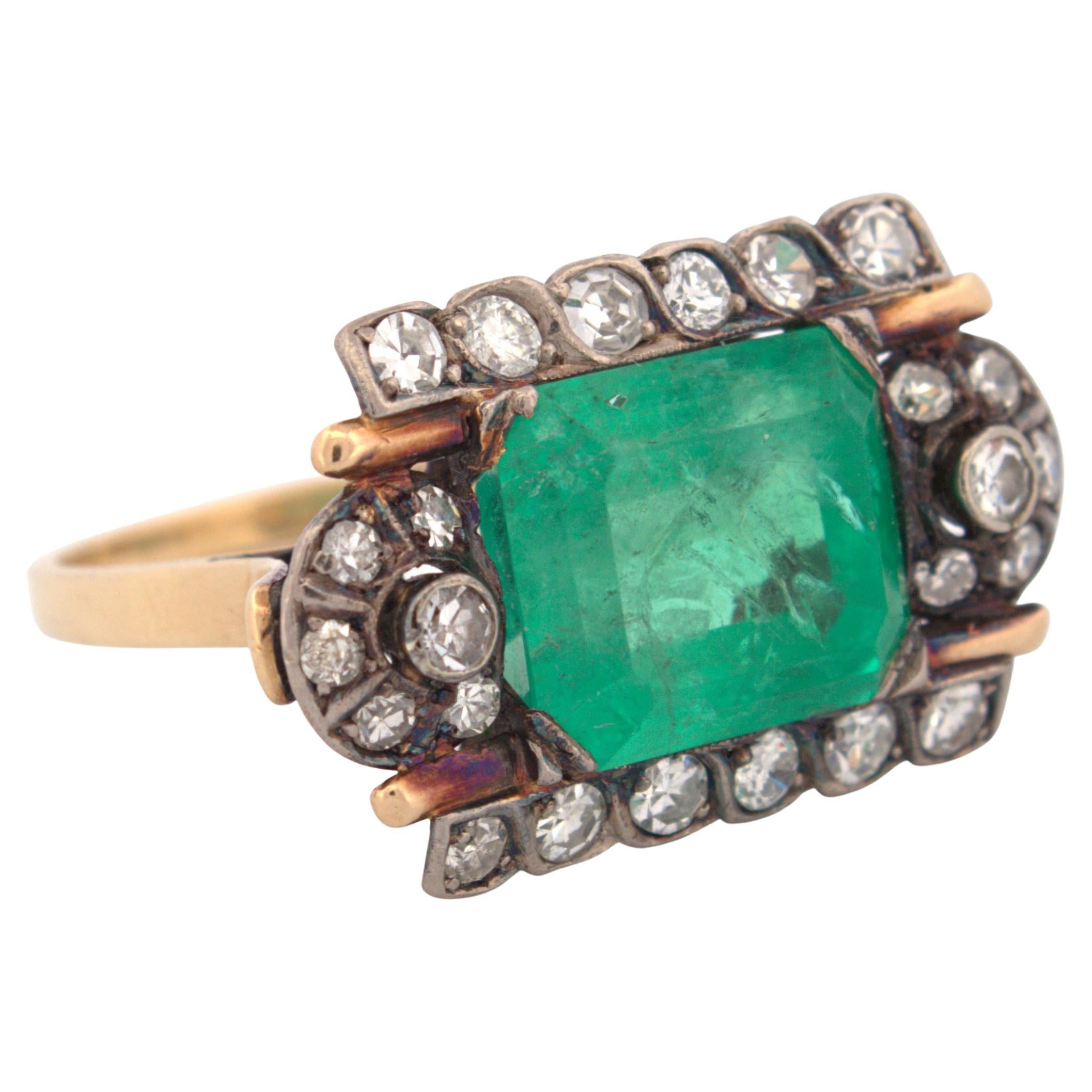Victorian AGL Certified Natural Colombian Emerald Diamond Silver Topped 18K Gold For Sale