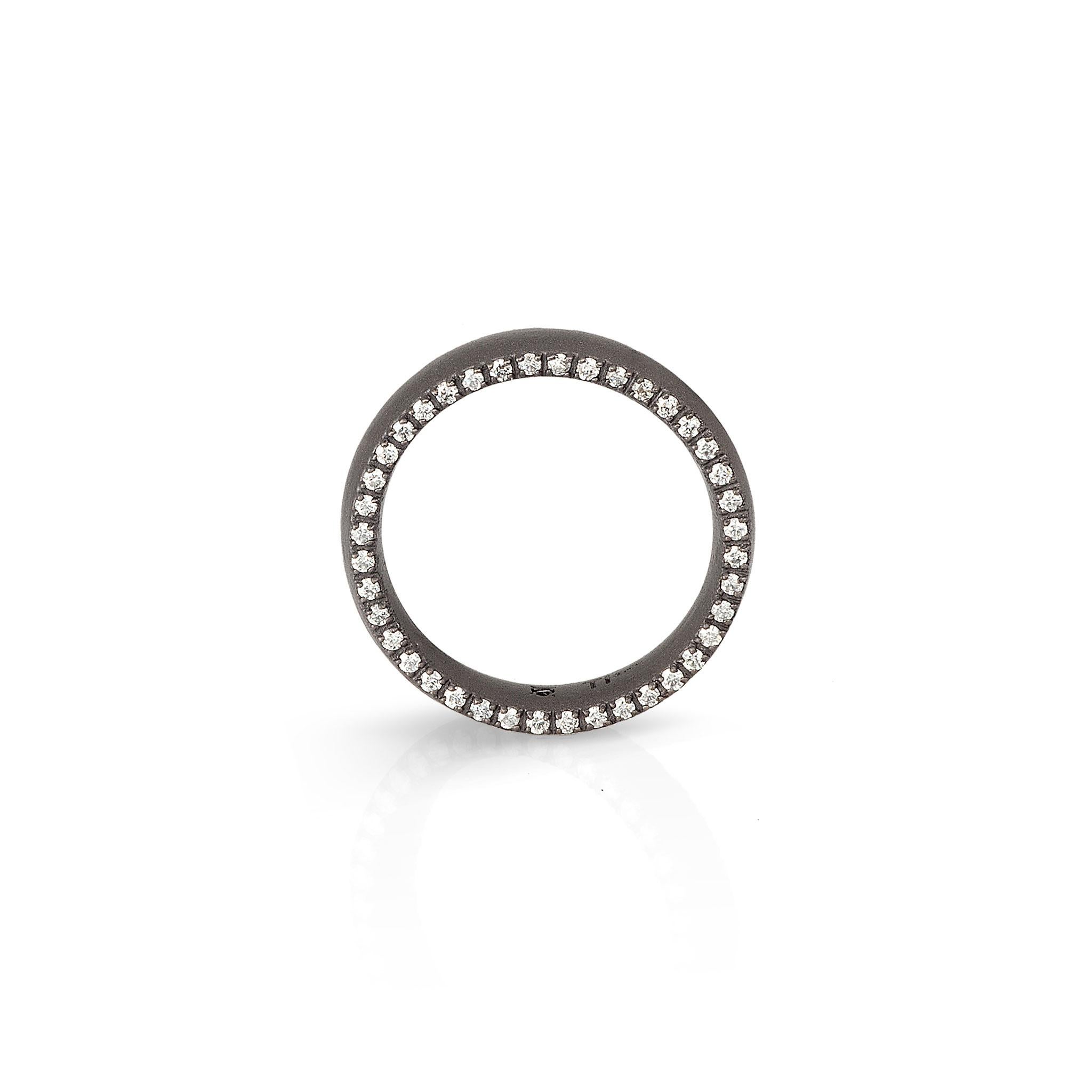 in vendita:  Fede matrimoniale MANO J anello titanio diamanti bianchi 0.81 carati misura 54mm 4