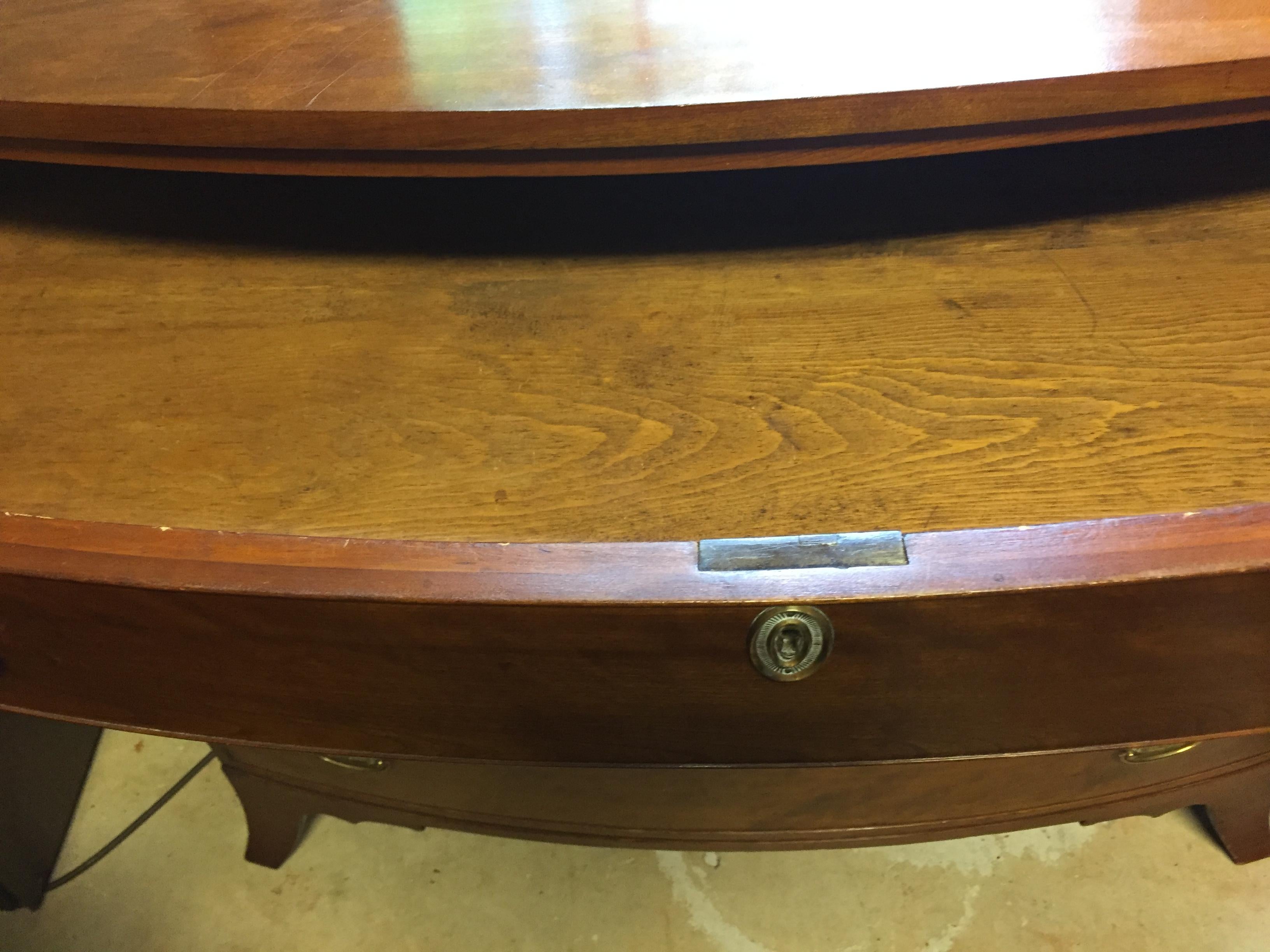 19th Century Federal Bow Front Chest in Cherry