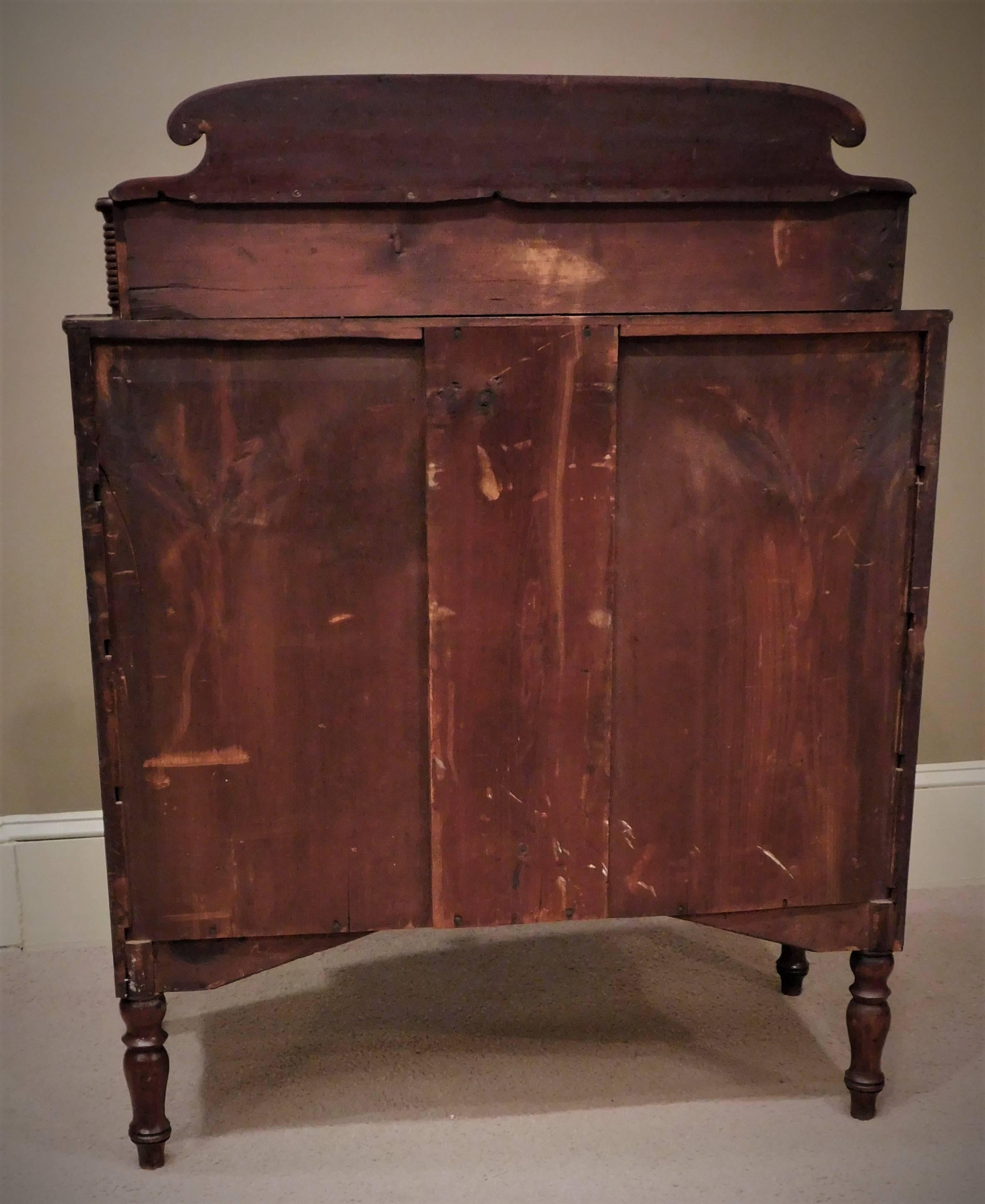 Federal Cookie-Corner Step-Back Chest, New England, circa 1810 For Sale 10