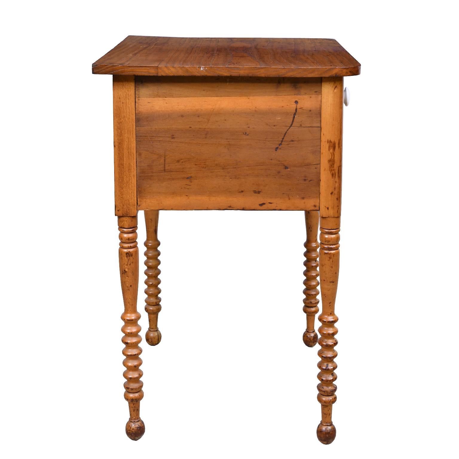 Federal Country Table or Nightstand in Fruitwood with Drawers, Pennsylvania 2