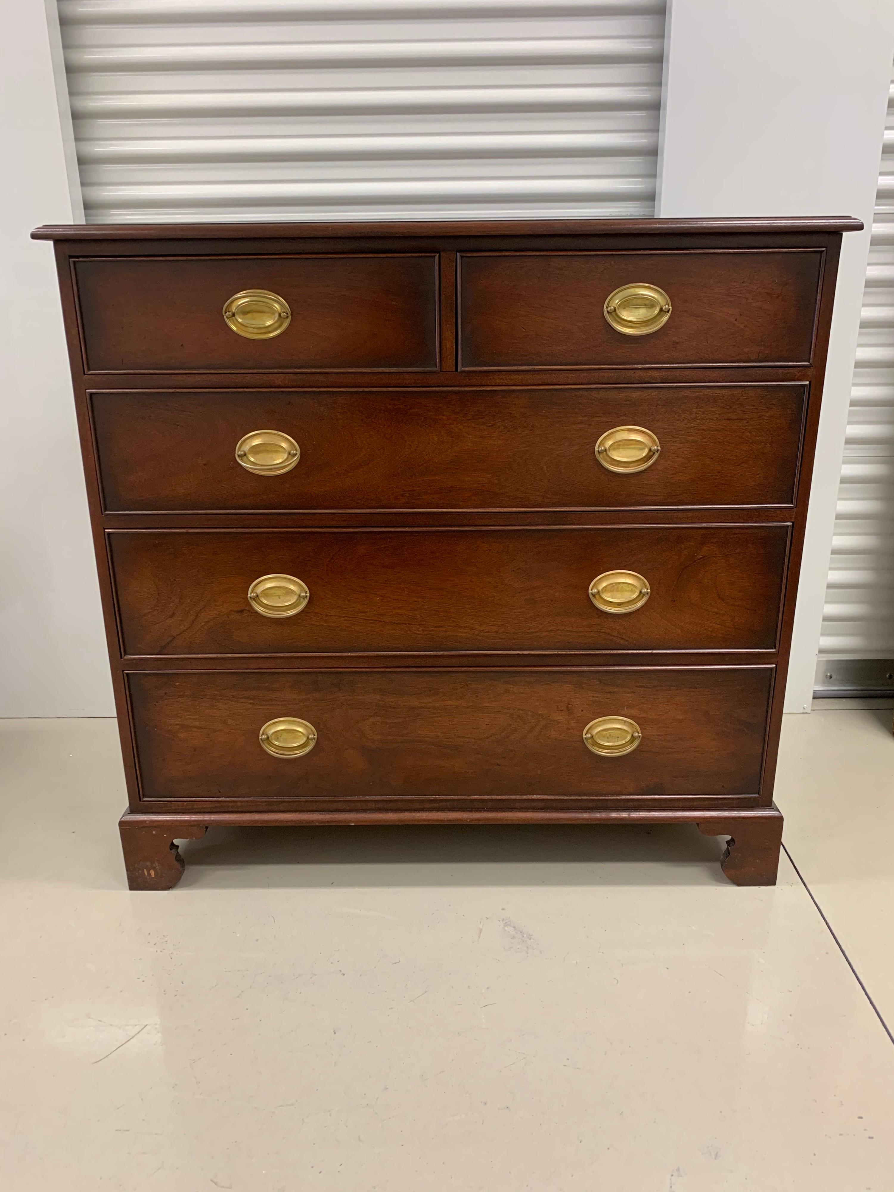 federal style chest of drawers