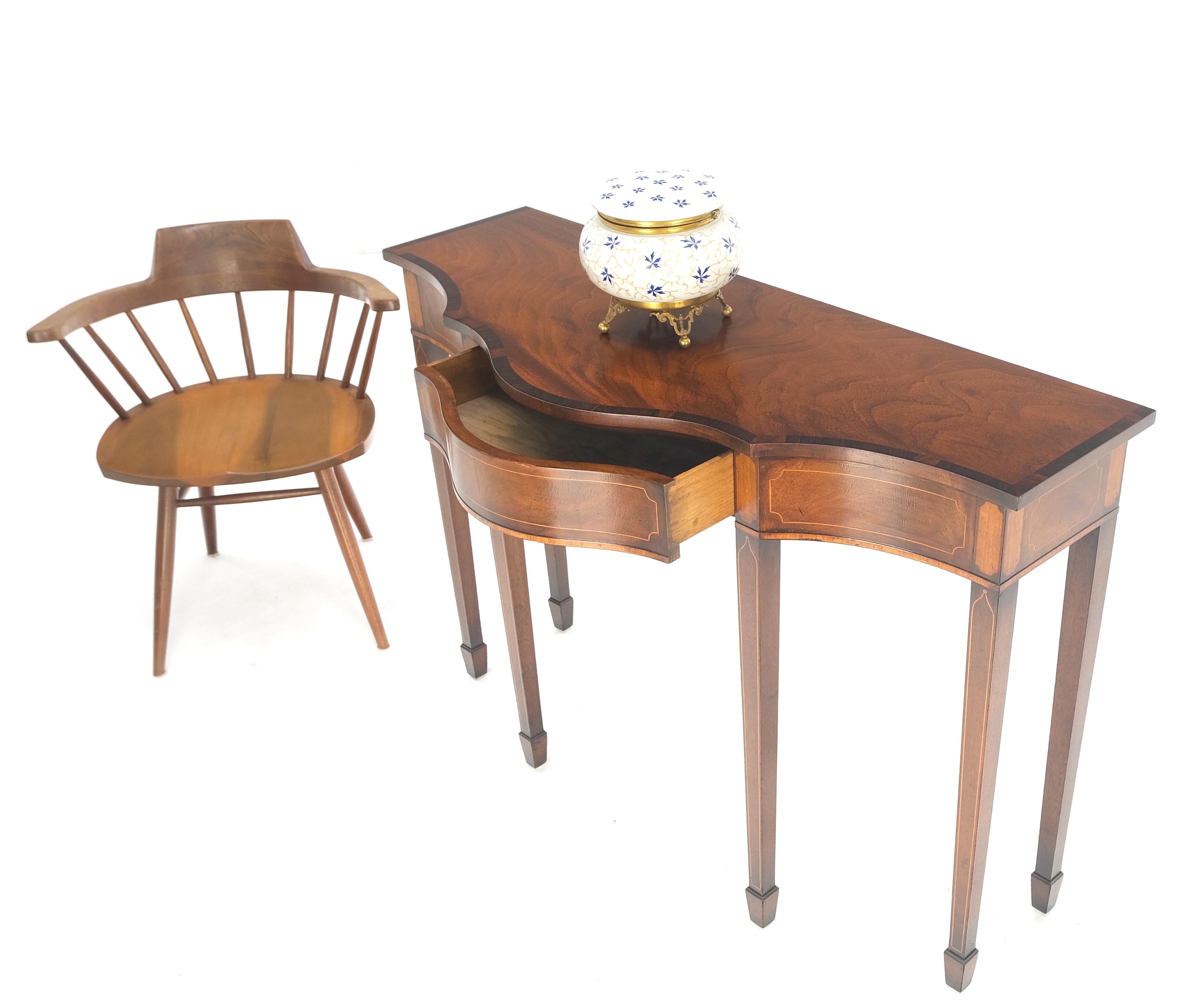Table console à 6 pieds Federal Flame Mahogany Banded Serpentine Front MINT ! en vente 4