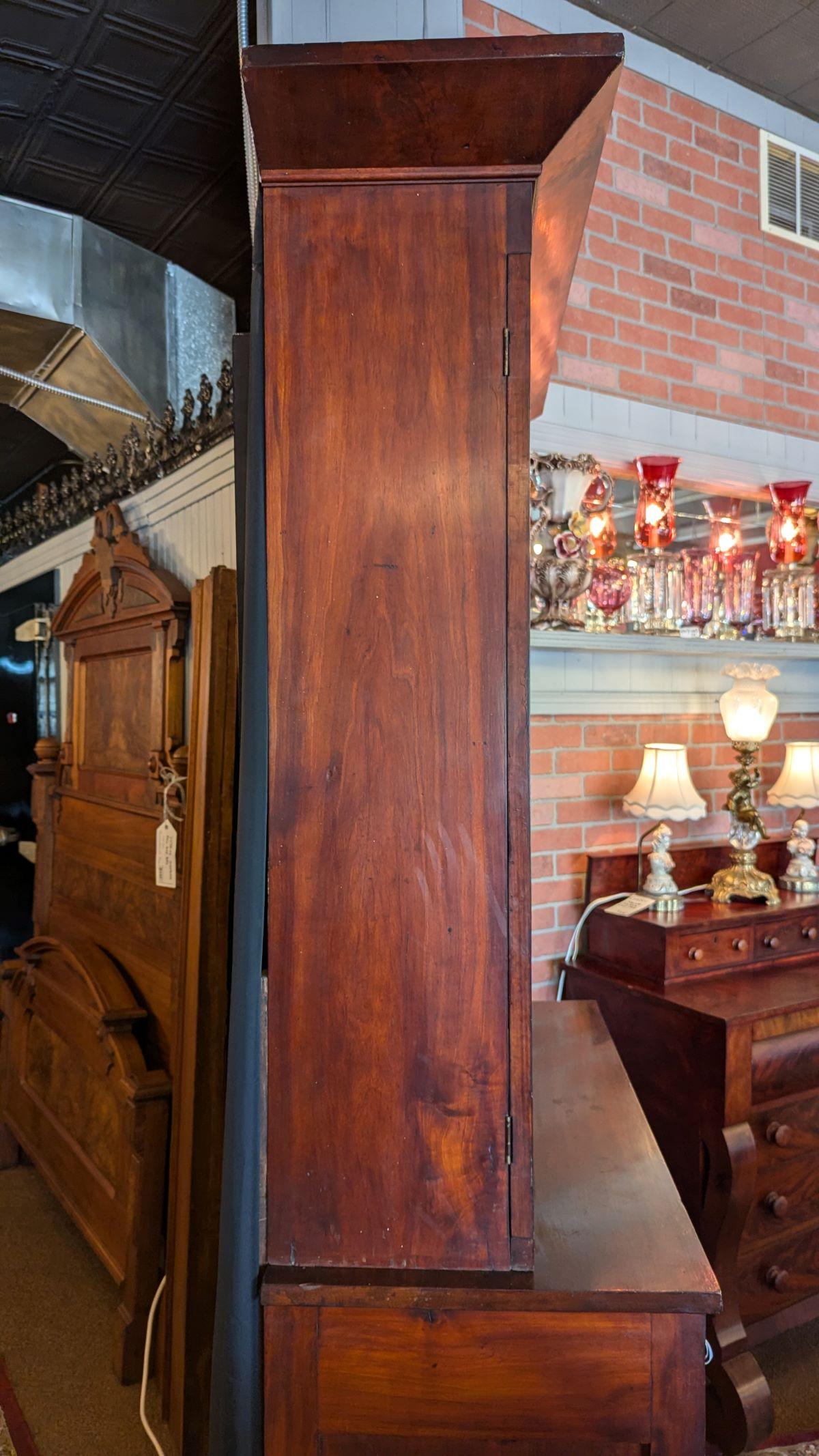 Libreria in mogano Feders Flame in vendita 3