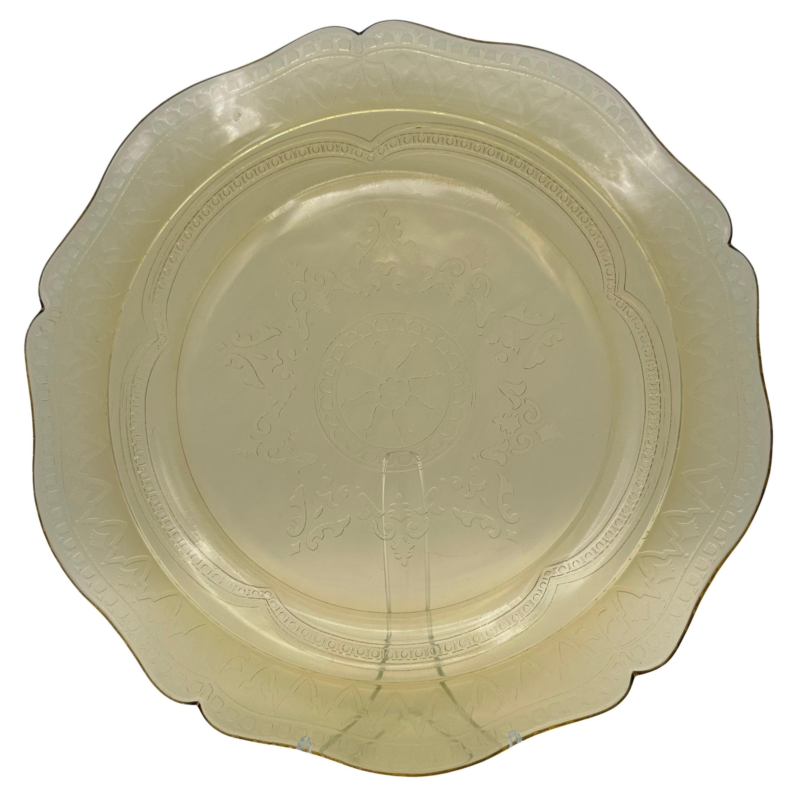 Federal Glass Company "Patrician Spoke" Amber Depression Glass Dinner Plate  For Sale