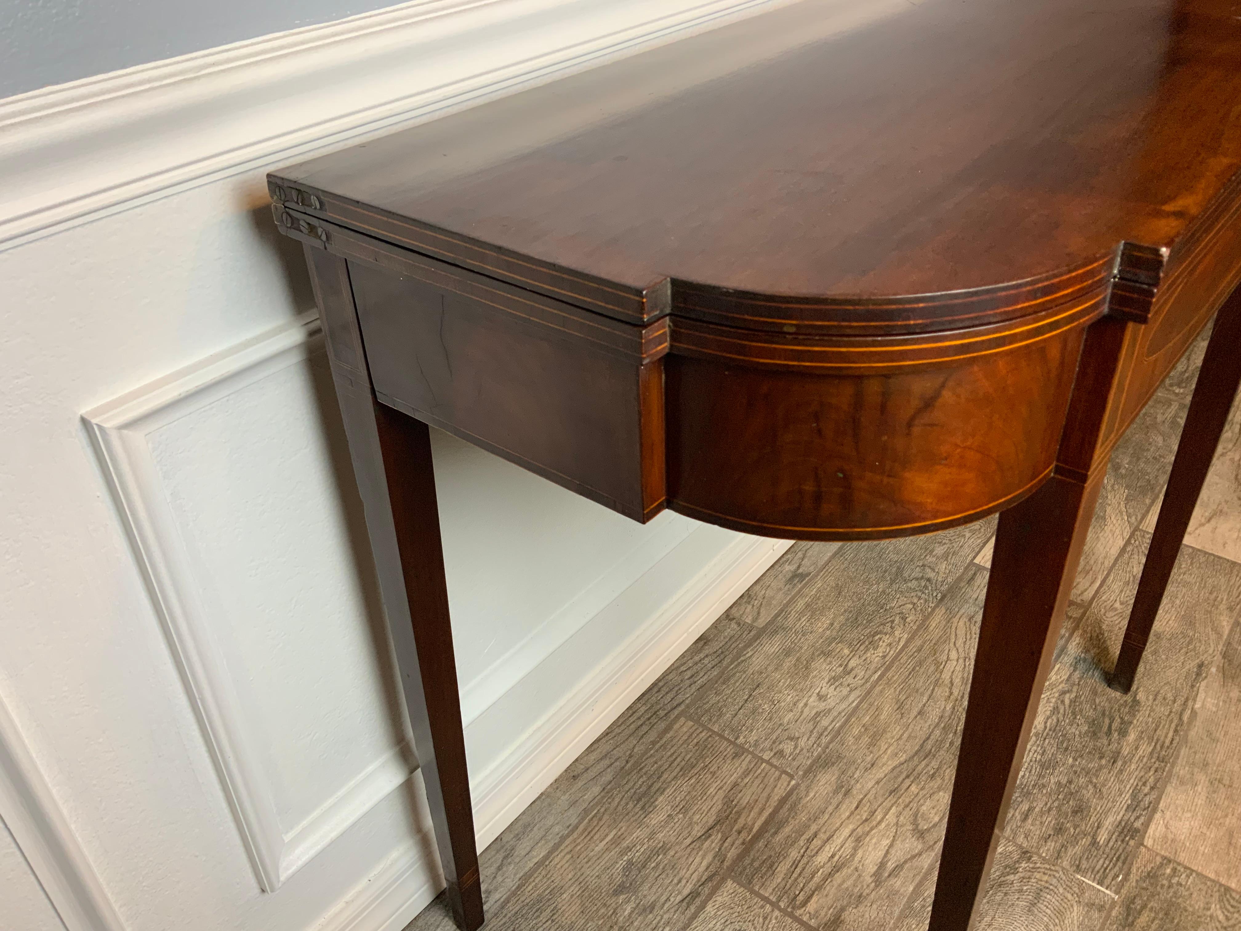 18th Century Federal Mahogany Card Table For Sale