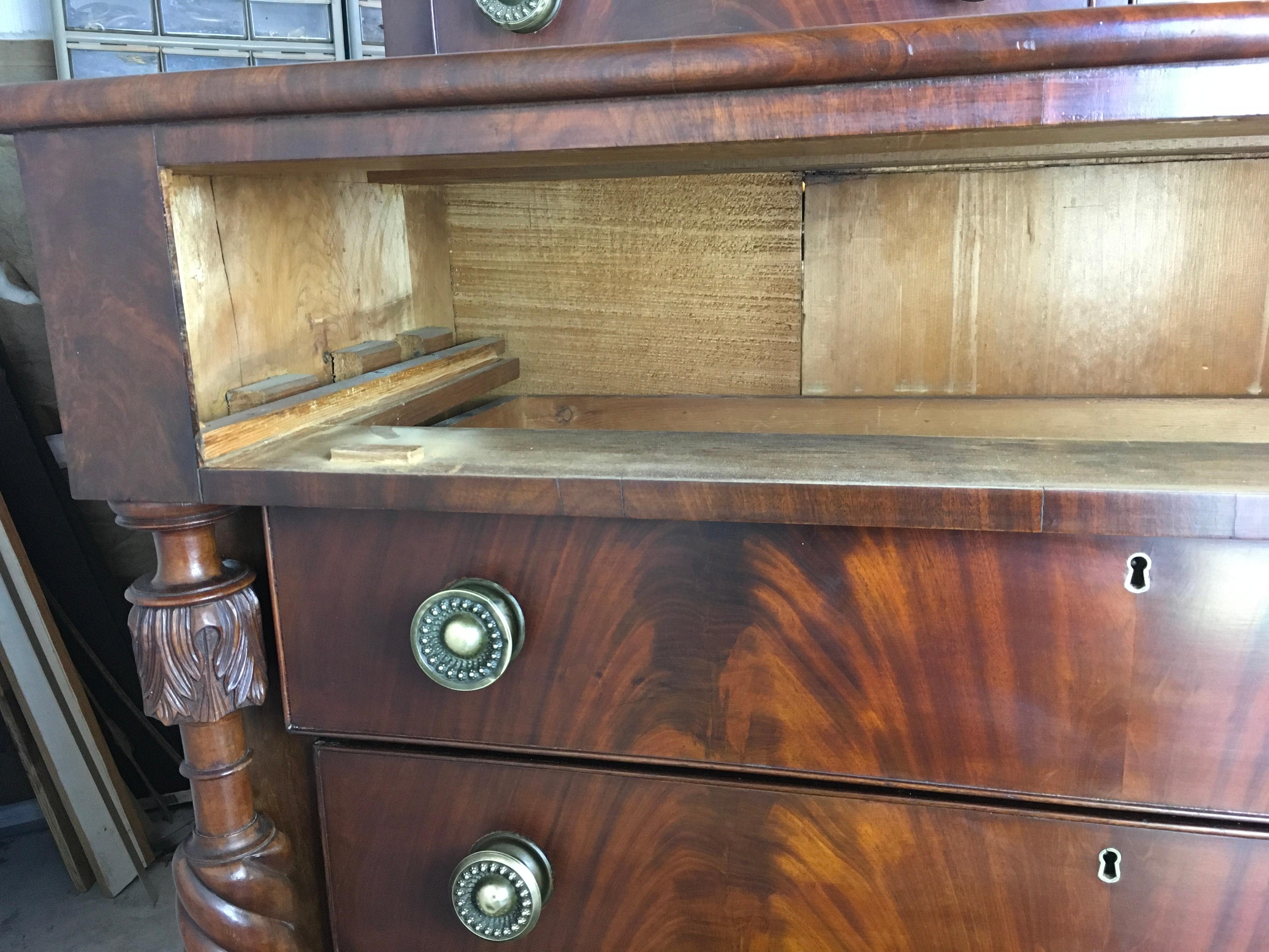 Federal Mahogany Chest For Sale 6