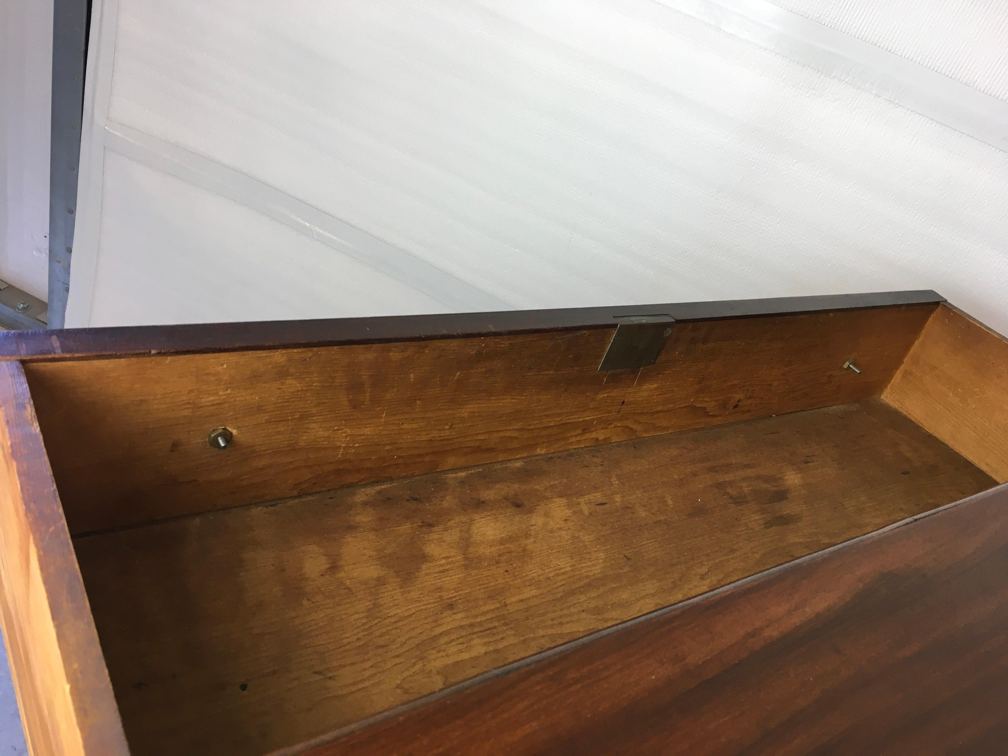 Federal Mahogany Chest For Sale 2