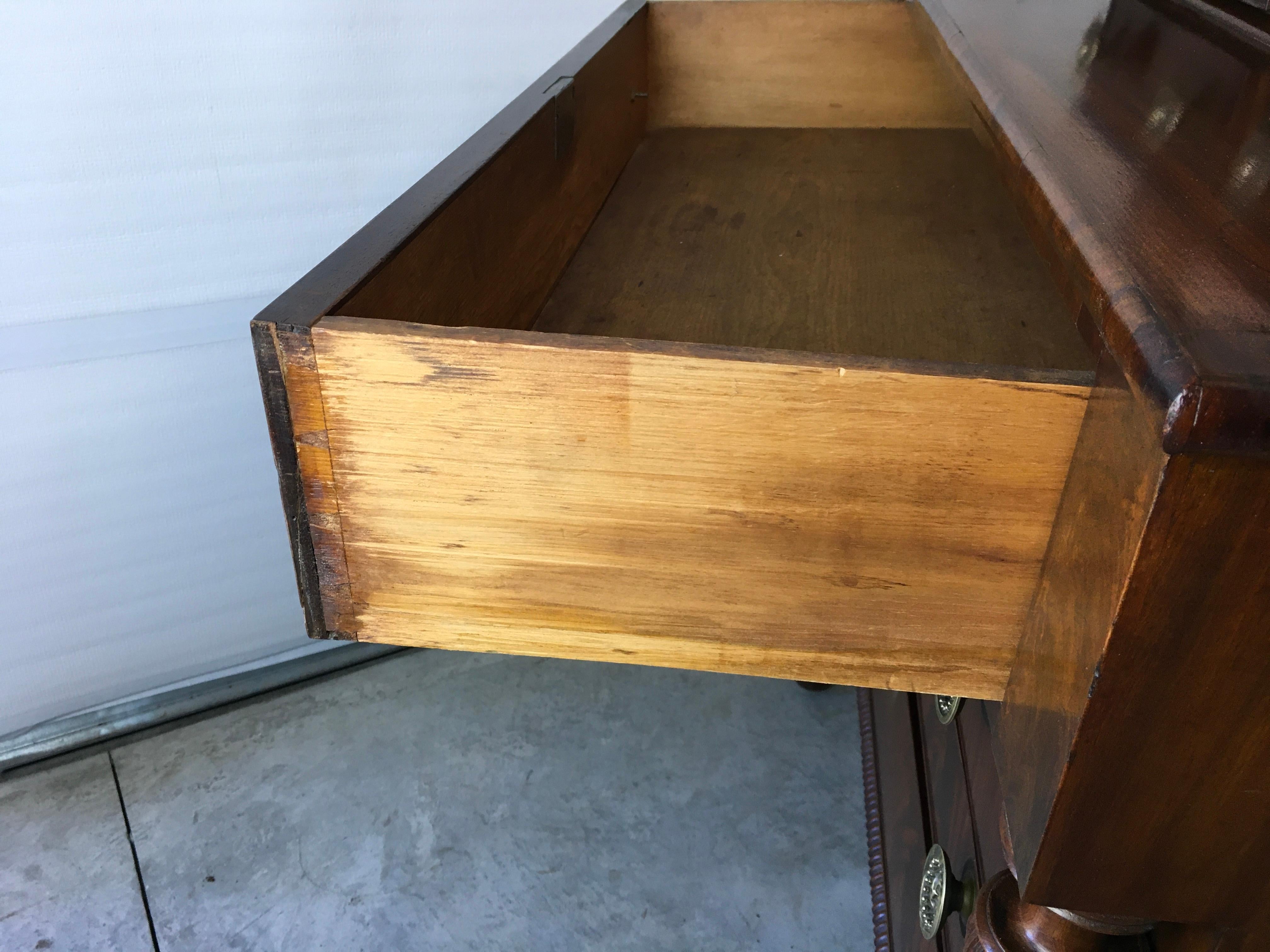 Federal Mahogany Chest For Sale 4